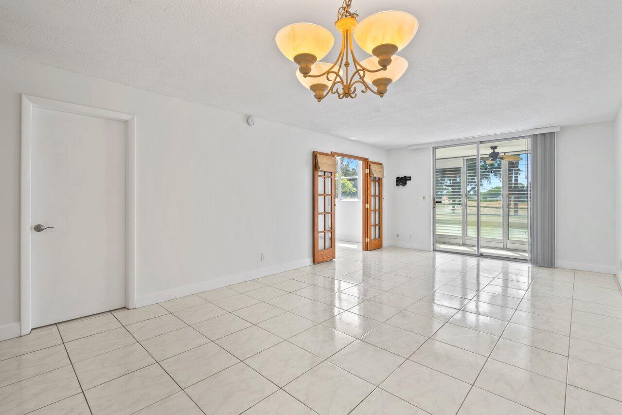 6161 NW 2nd Avenue 1190