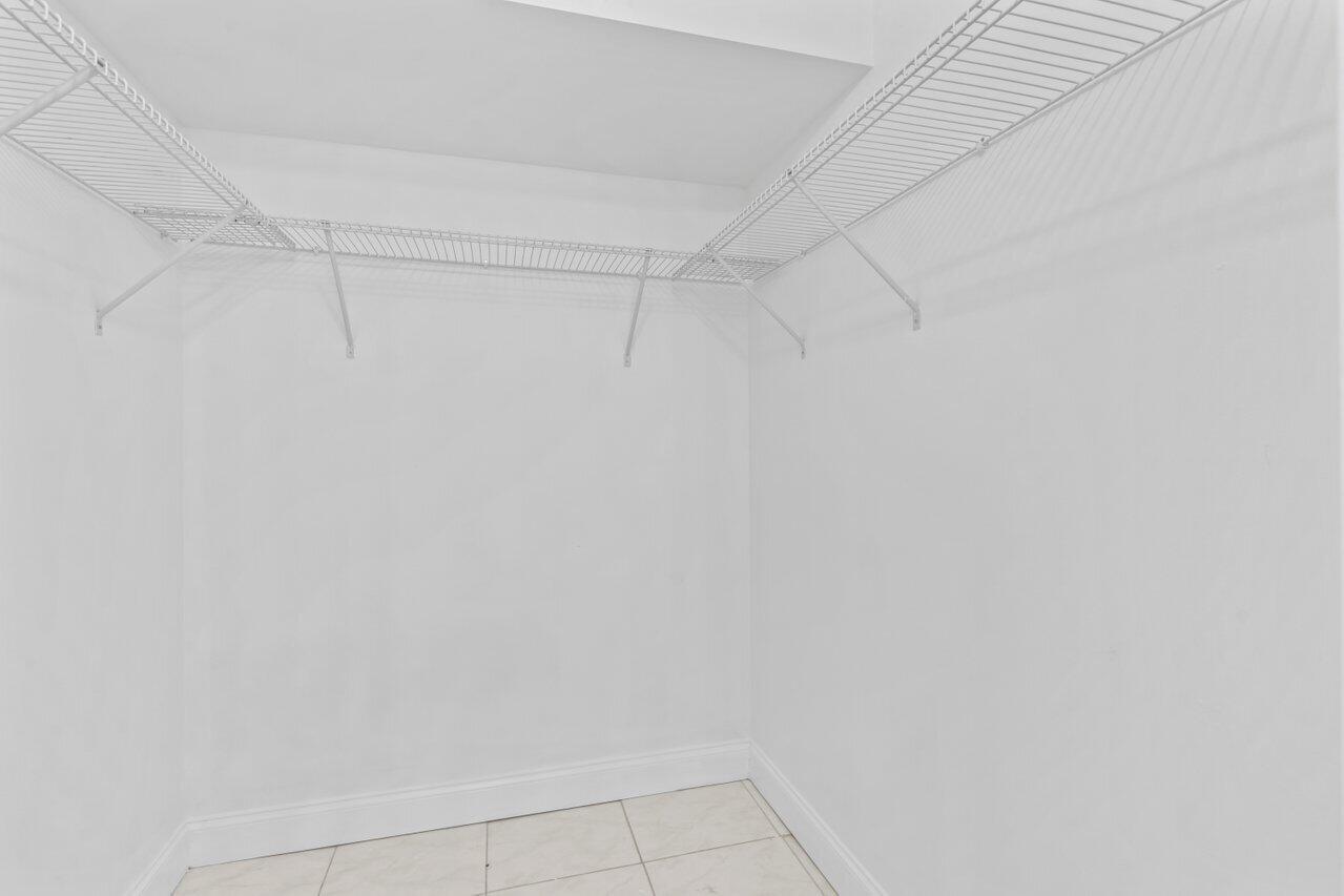 6161 NW 2nd Avenue 1190