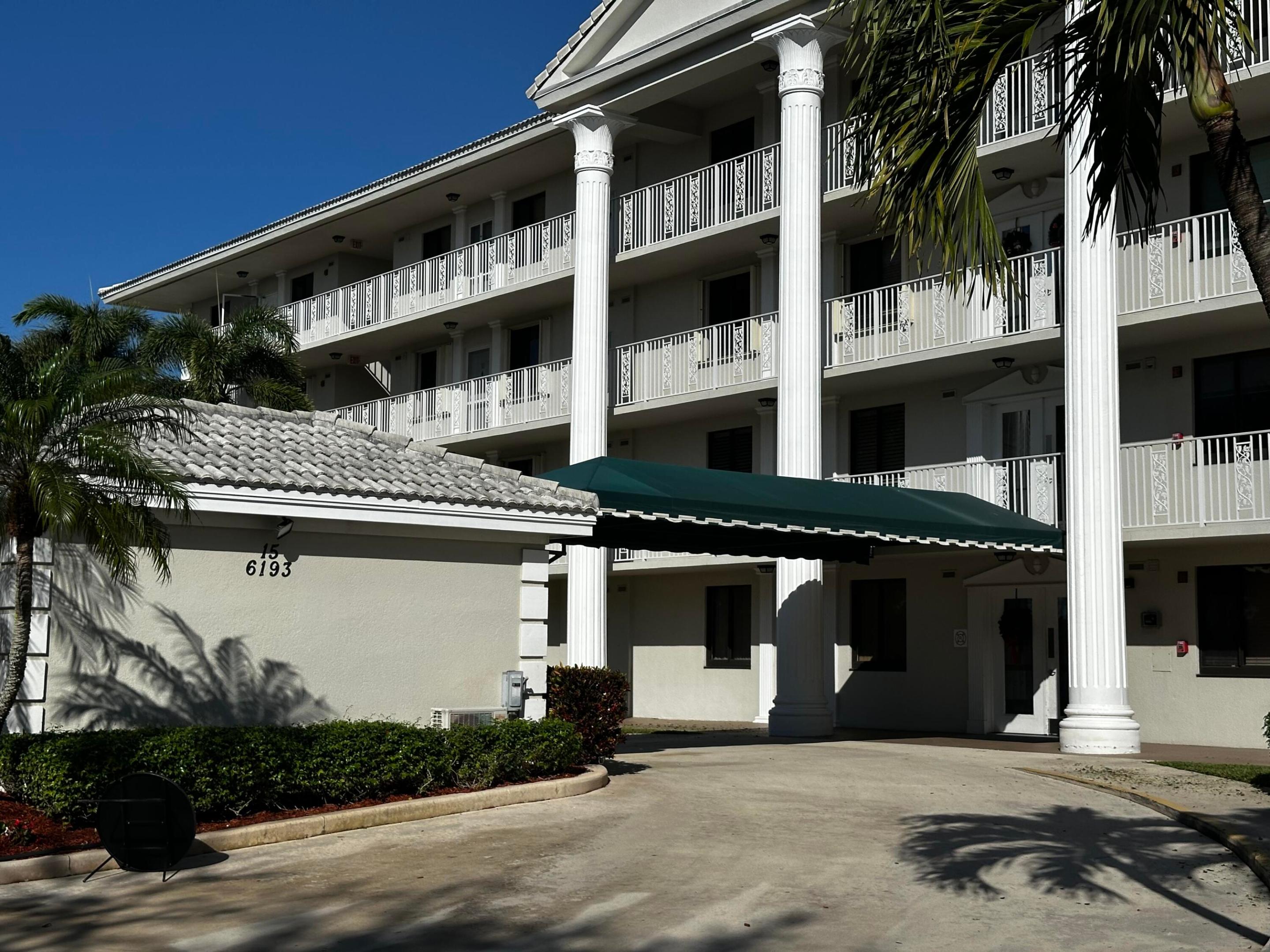 6193 Balboa Circle 405