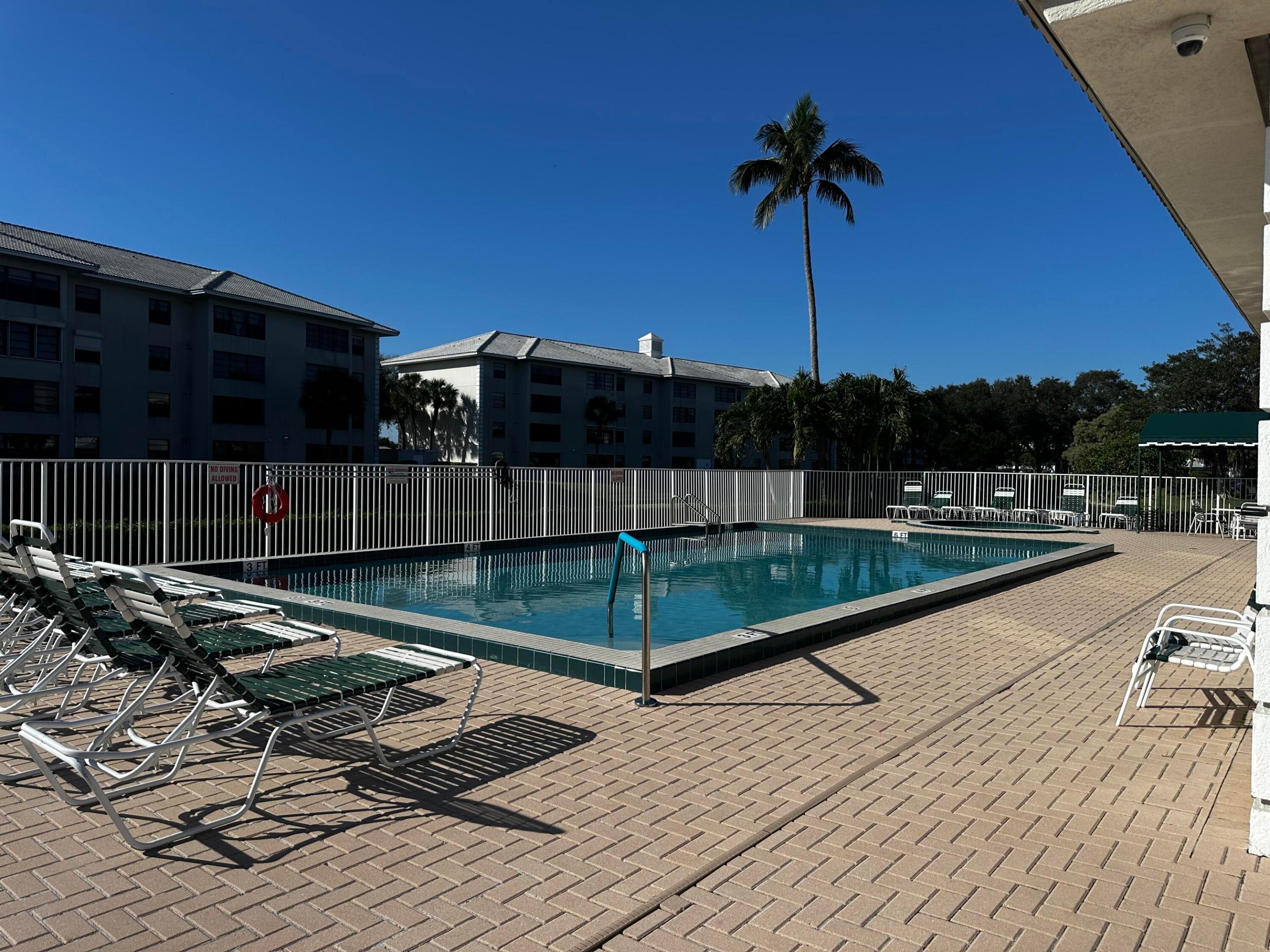 6193 Balboa Circle 405