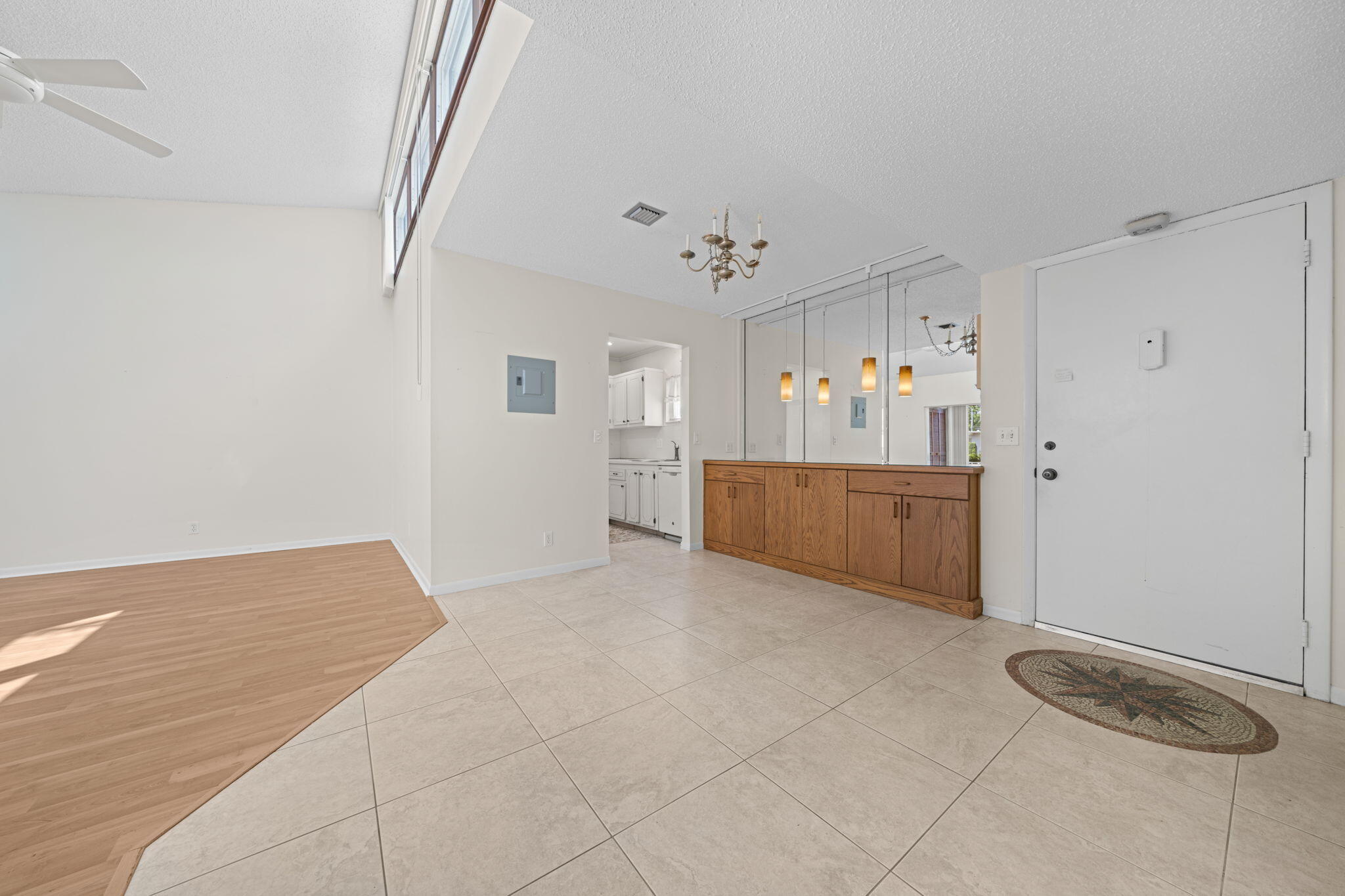 2541 Boundbrook Boulevard 126