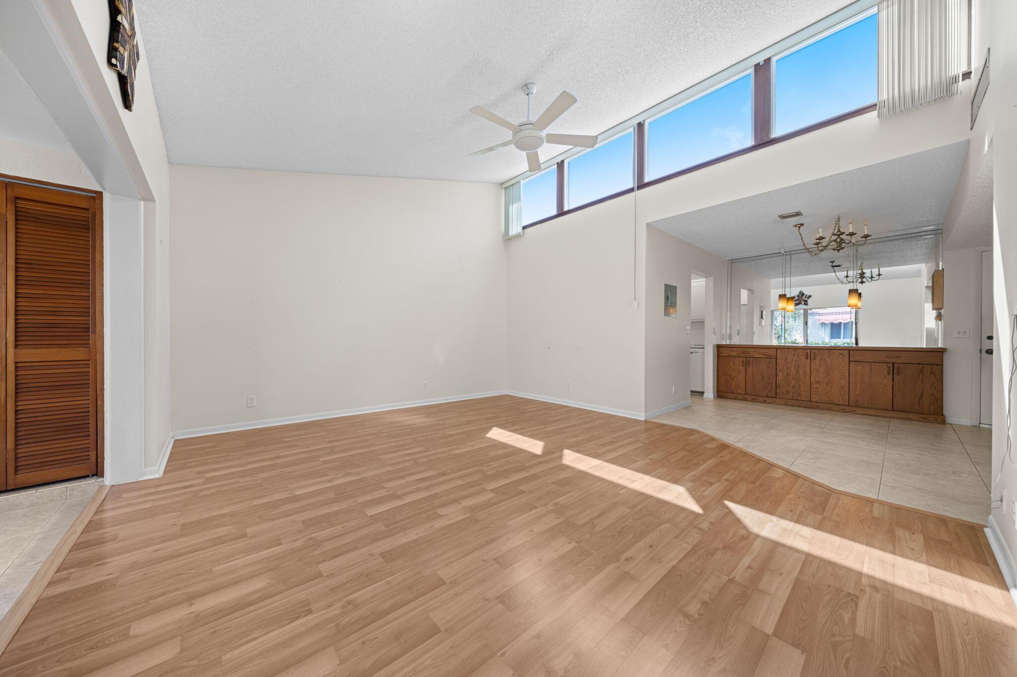 2541 Boundbrook Boulevard 126