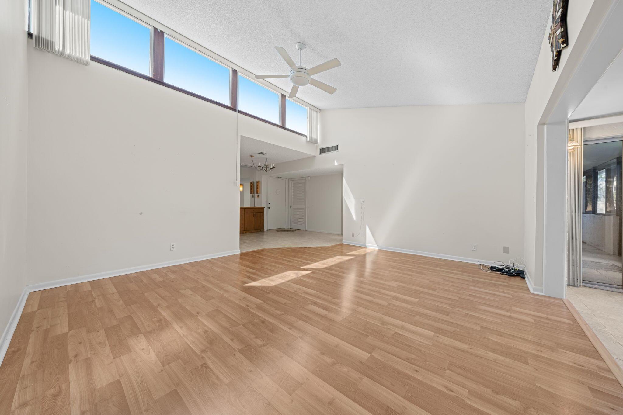 2541 Boundbrook Boulevard 126