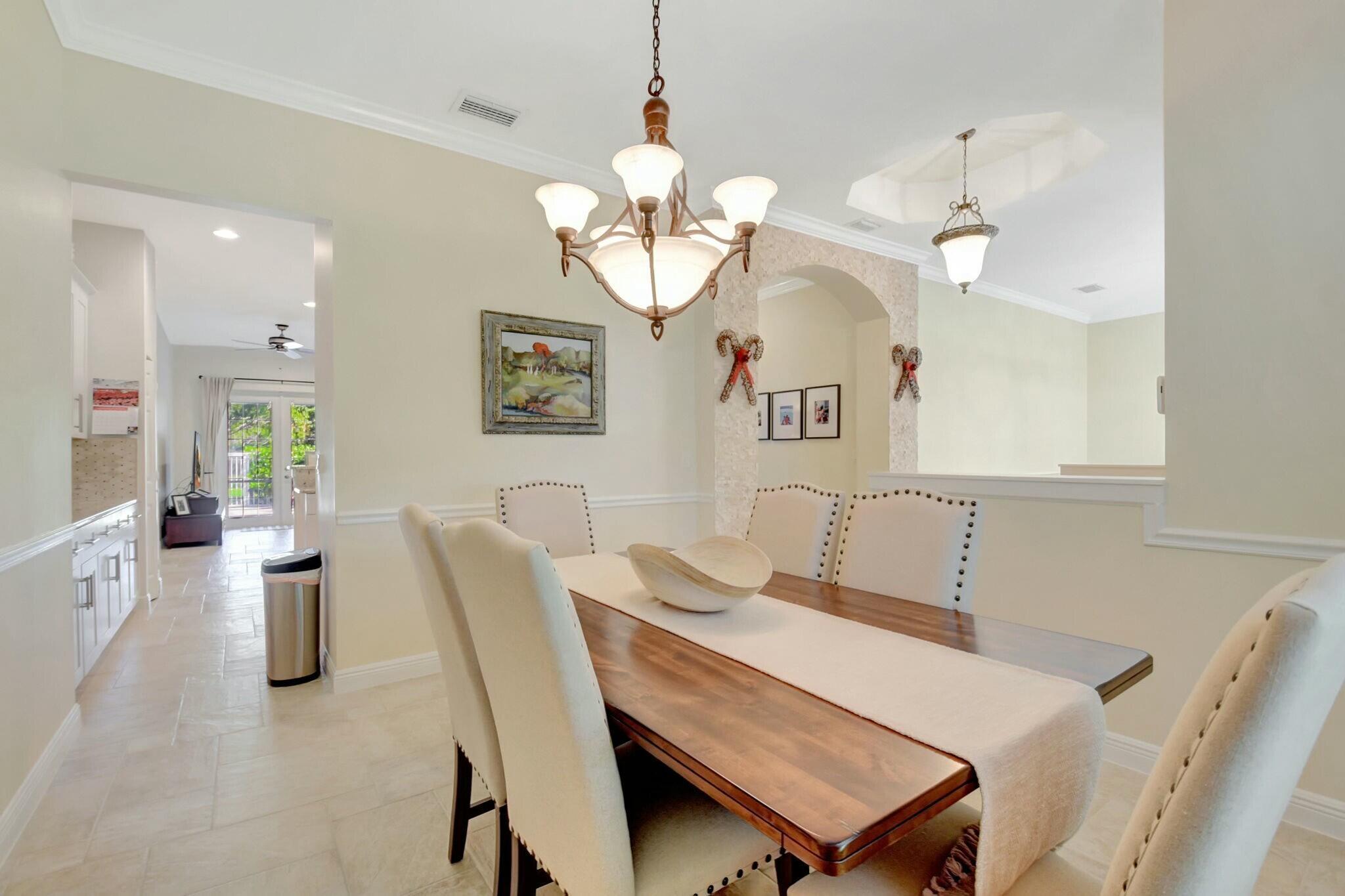 9225 Savannah Estates Drive