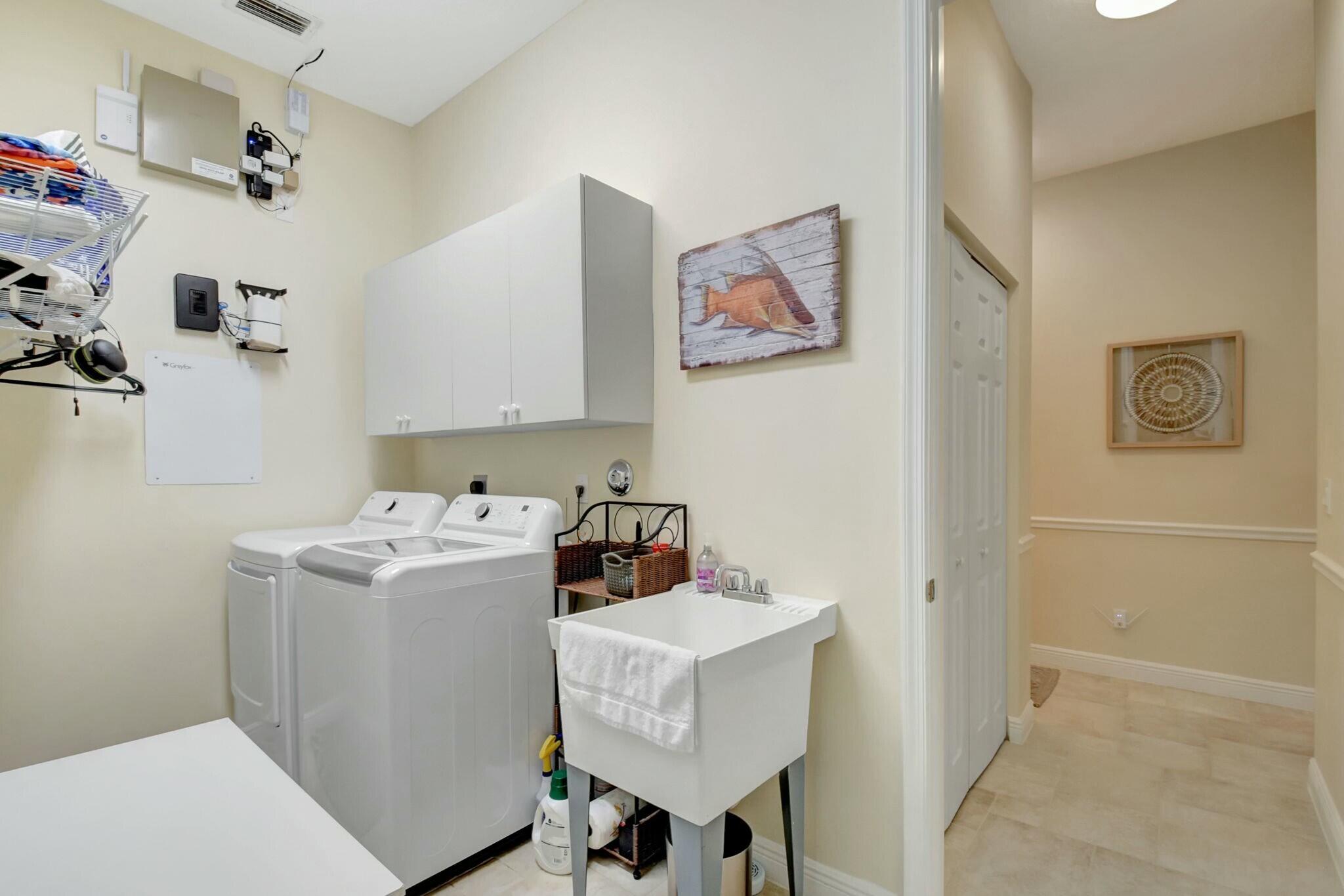 9225 Savannah Estates Drive