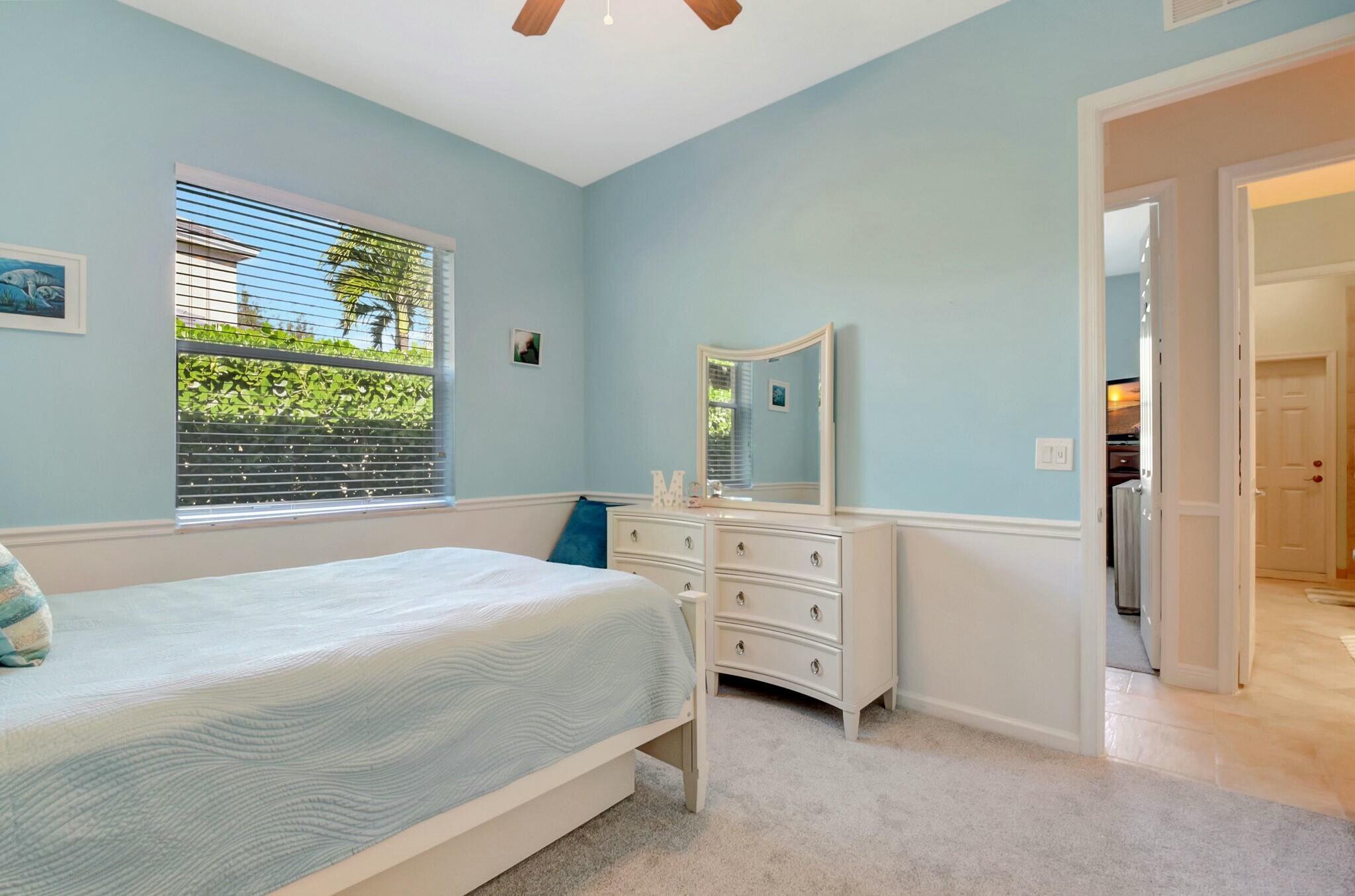 9225 Savannah Estates Drive