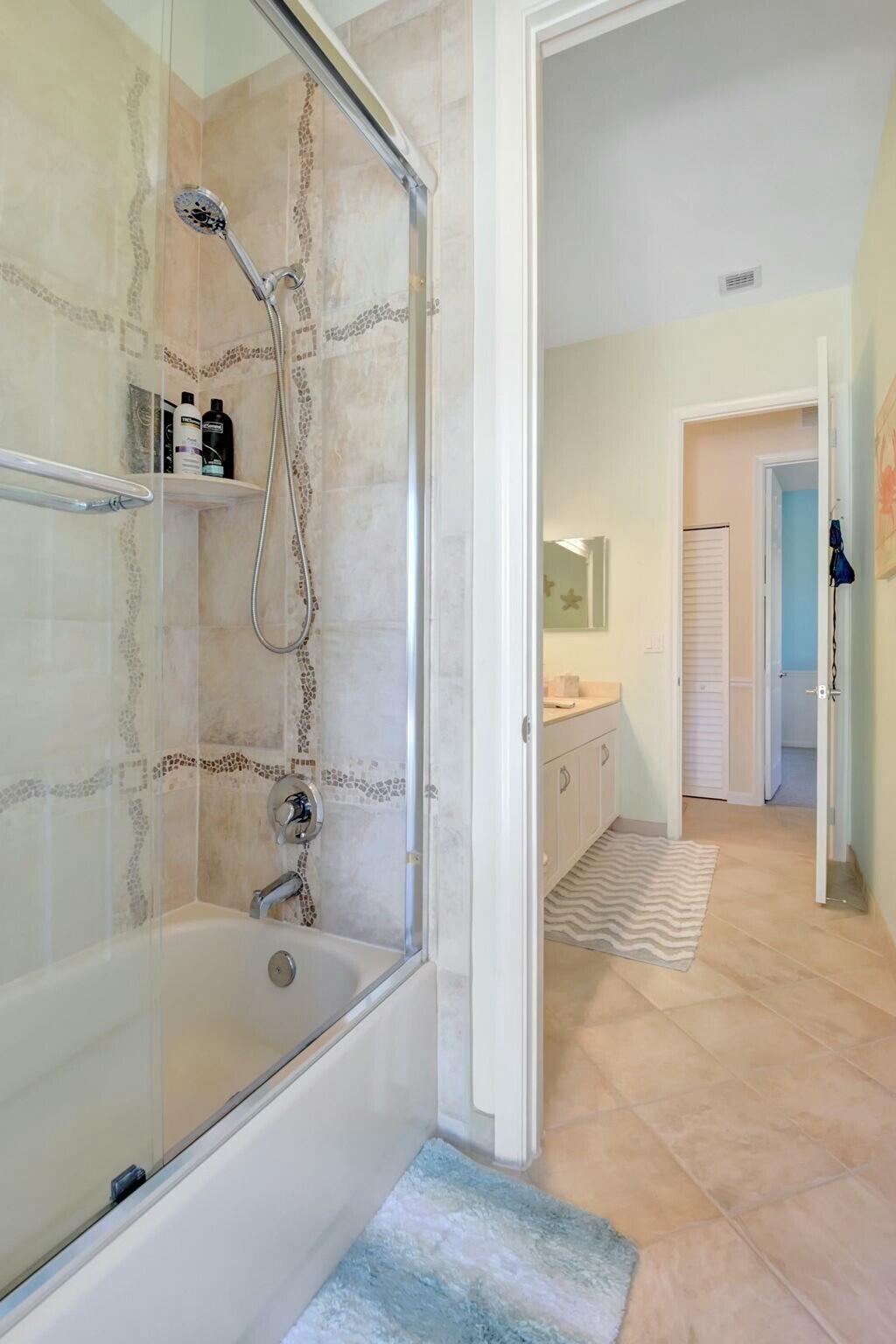 9225 Savannah Estates Drive