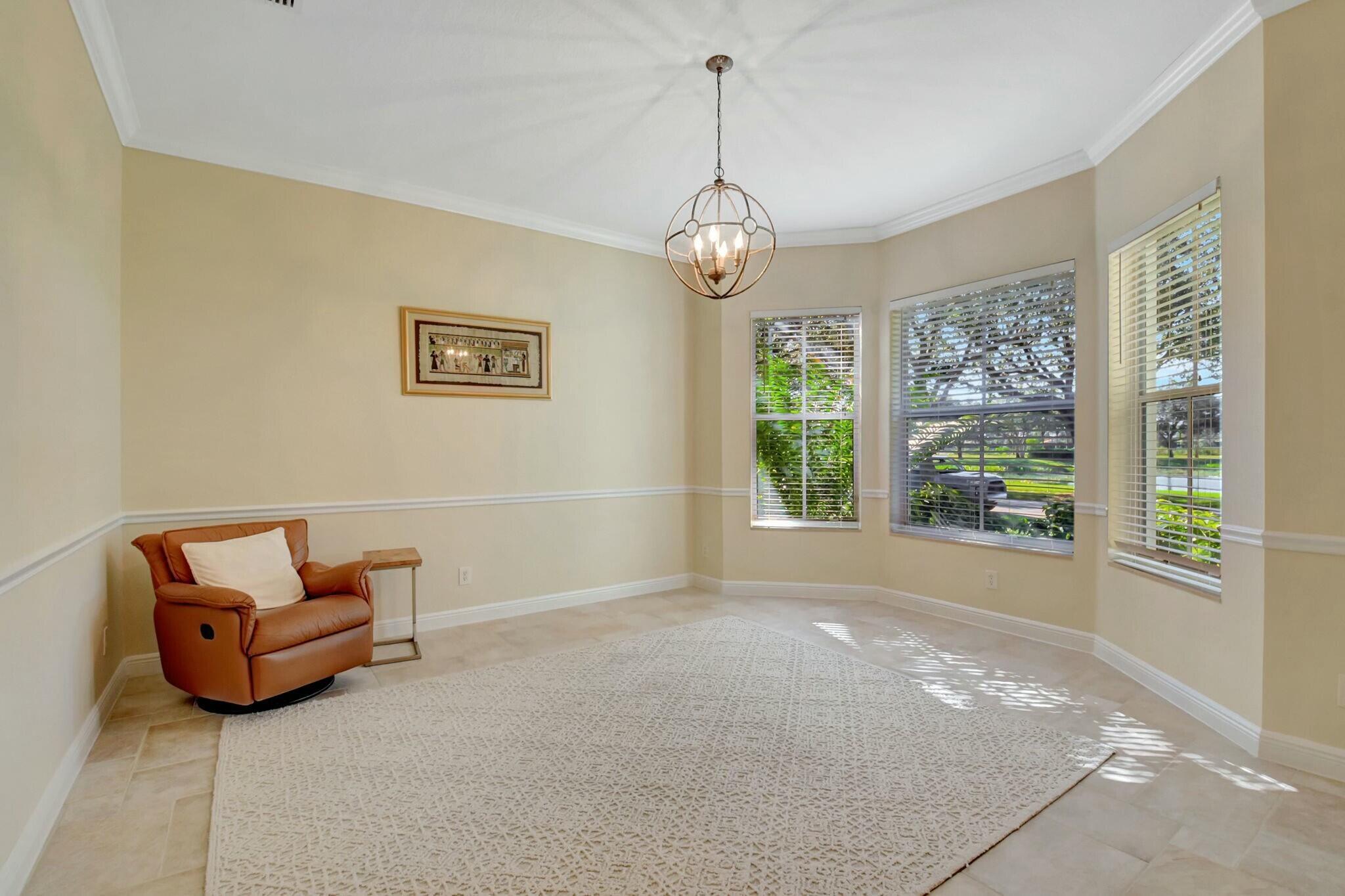 9225 Savannah Estates Drive