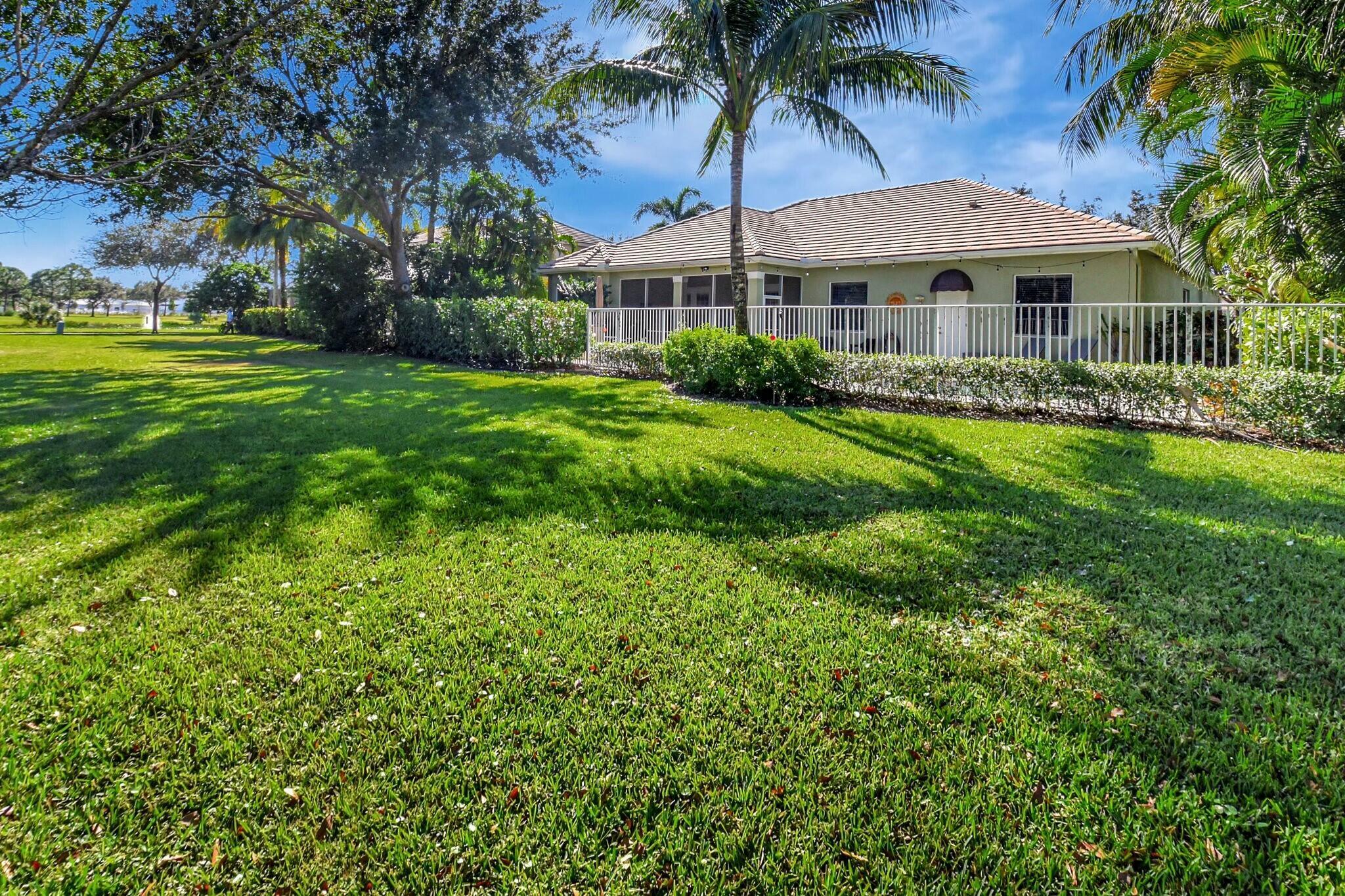 9225 Savannah Estates Drive