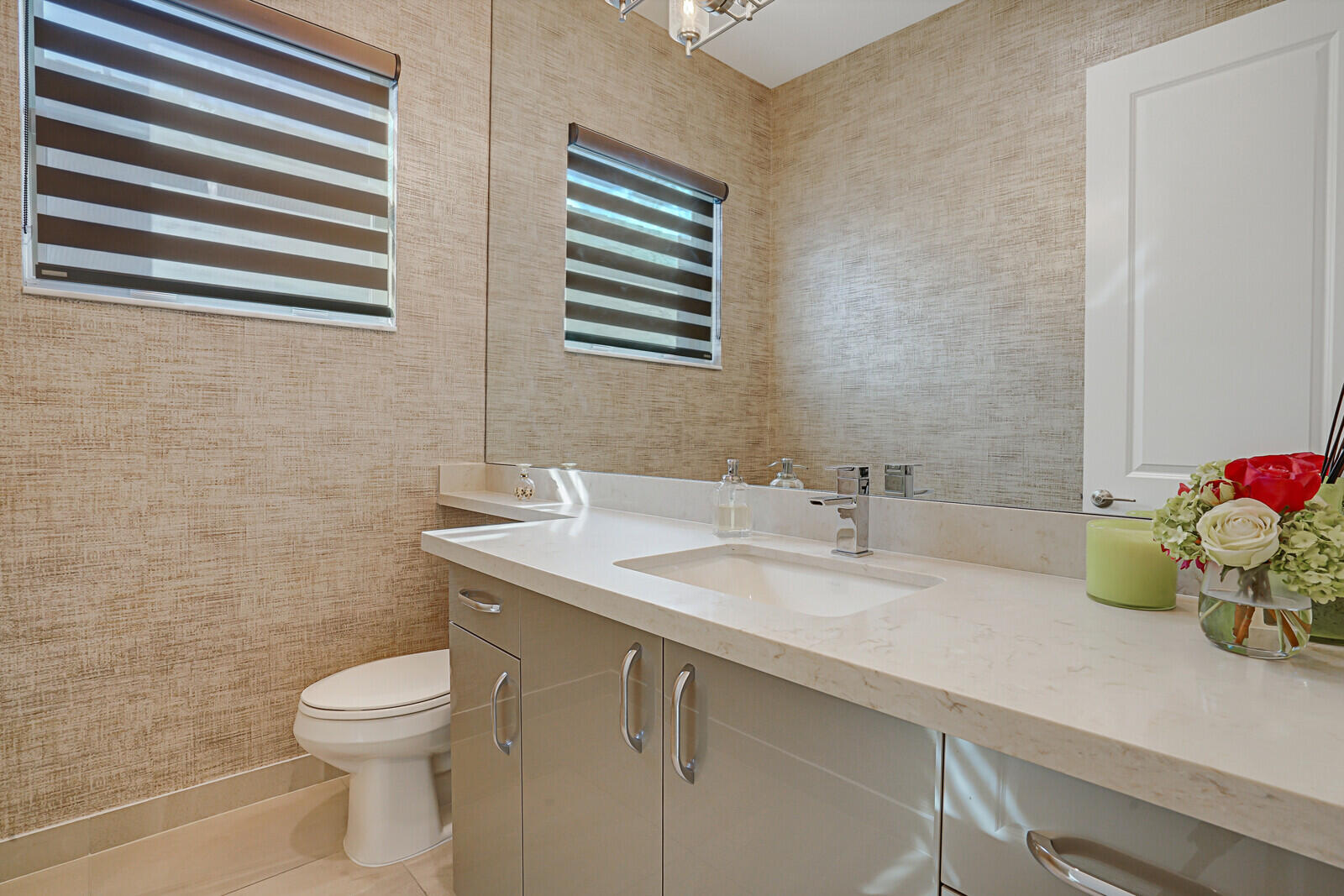 9571 Portugese Pine Grove