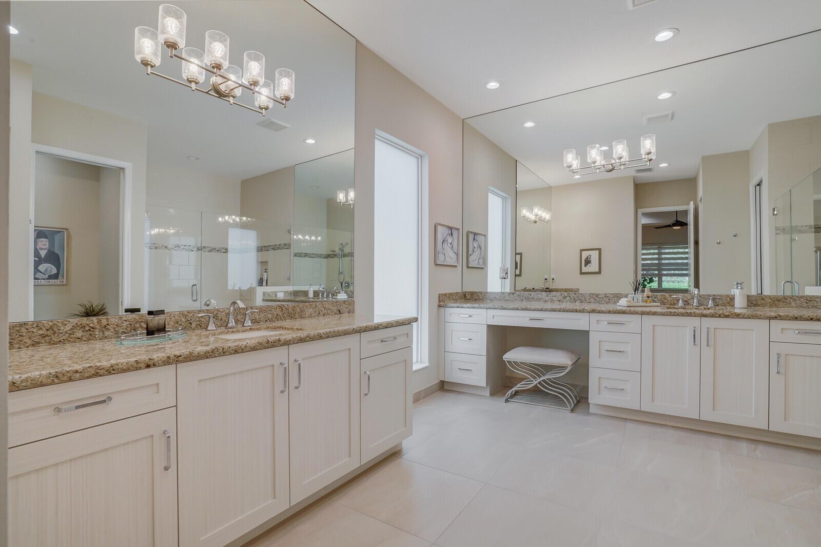 9571 Portugese Pine Grove