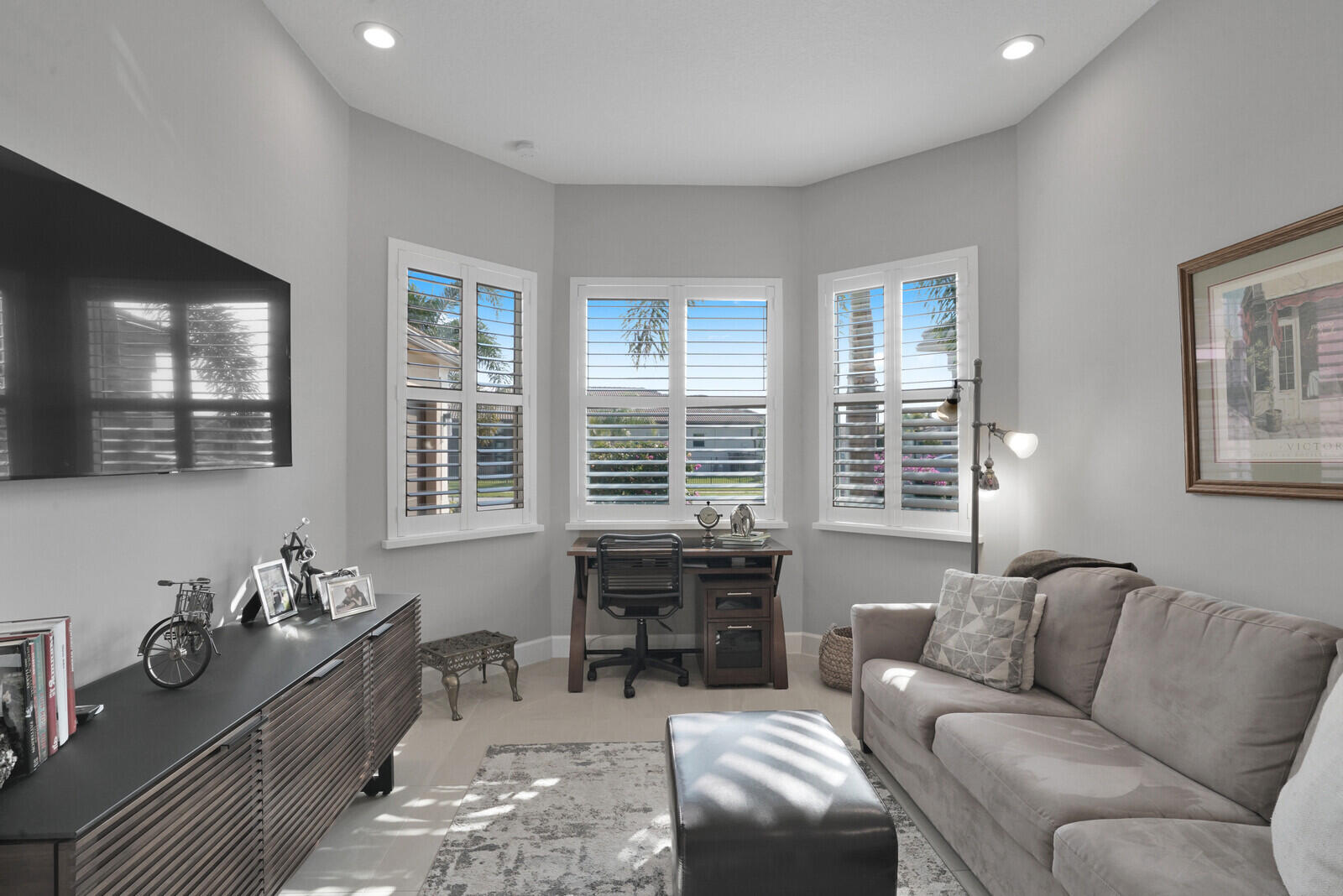 9571 Portugese Pine Grove