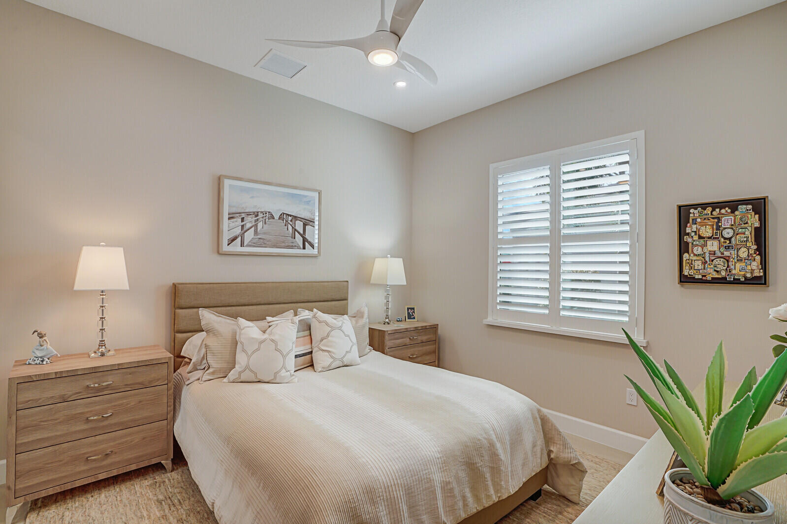 9571 Portugese Pine Grove