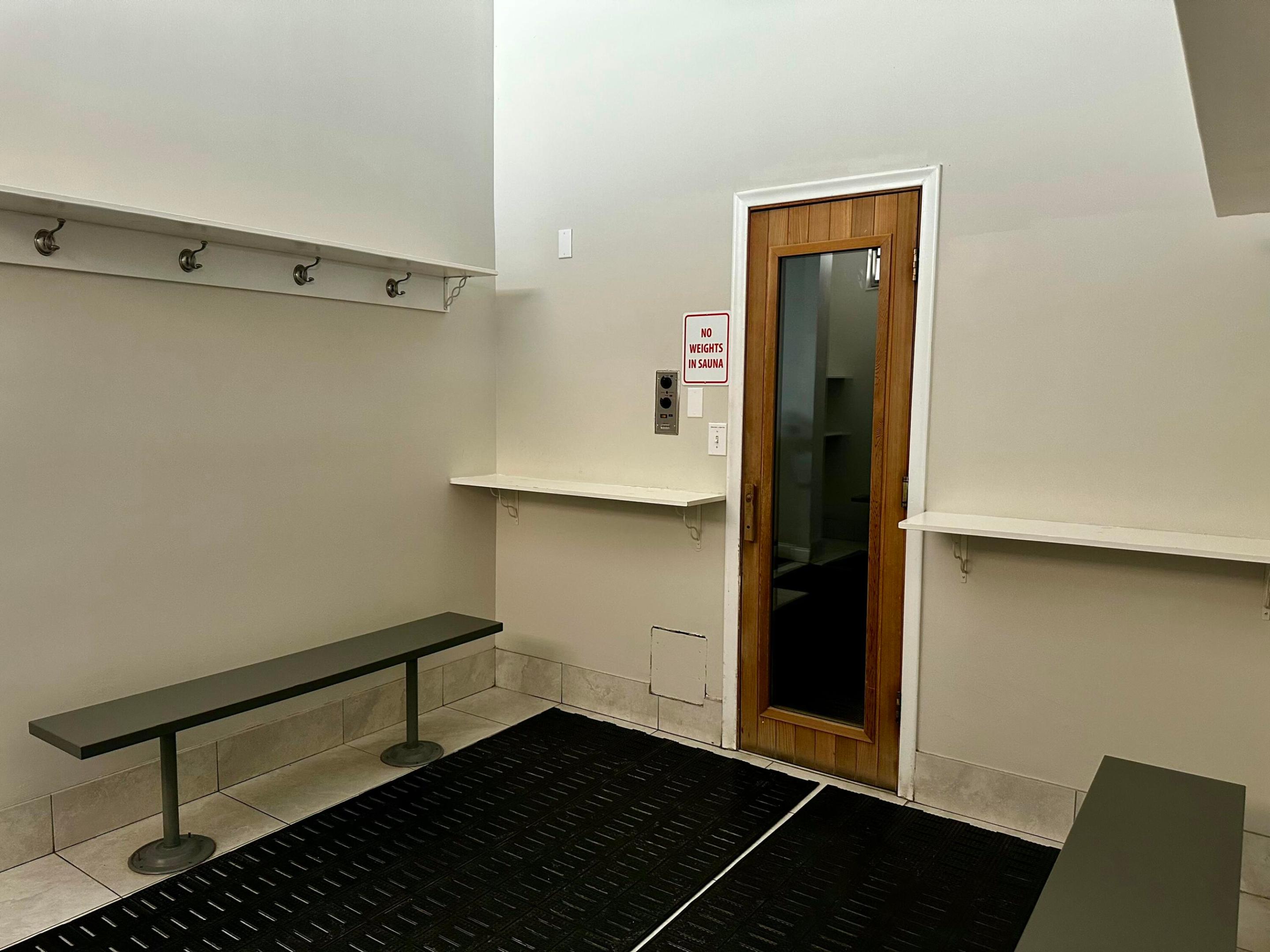 3219 Anthony Circle S