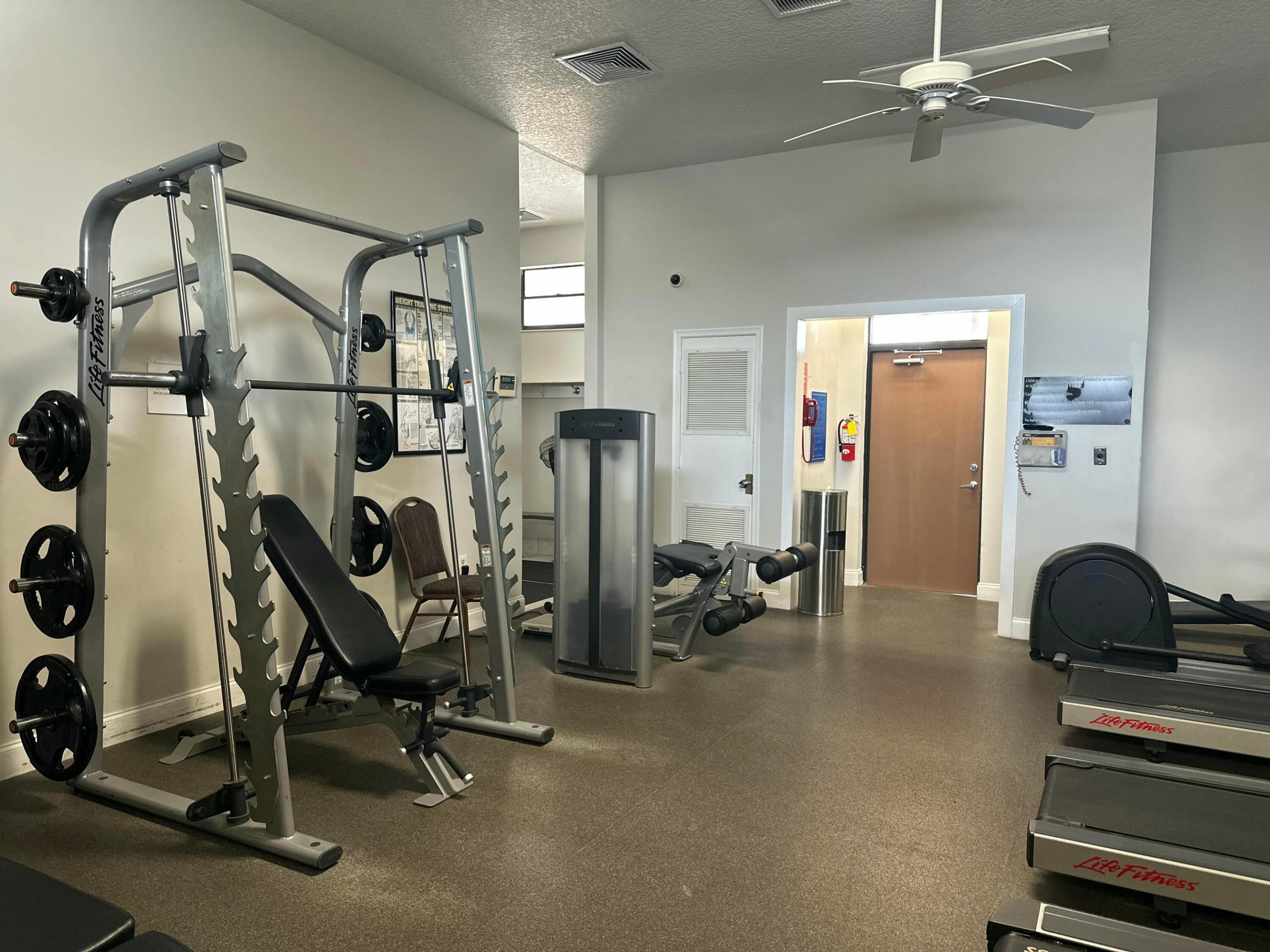 3219 Anthony Circle S