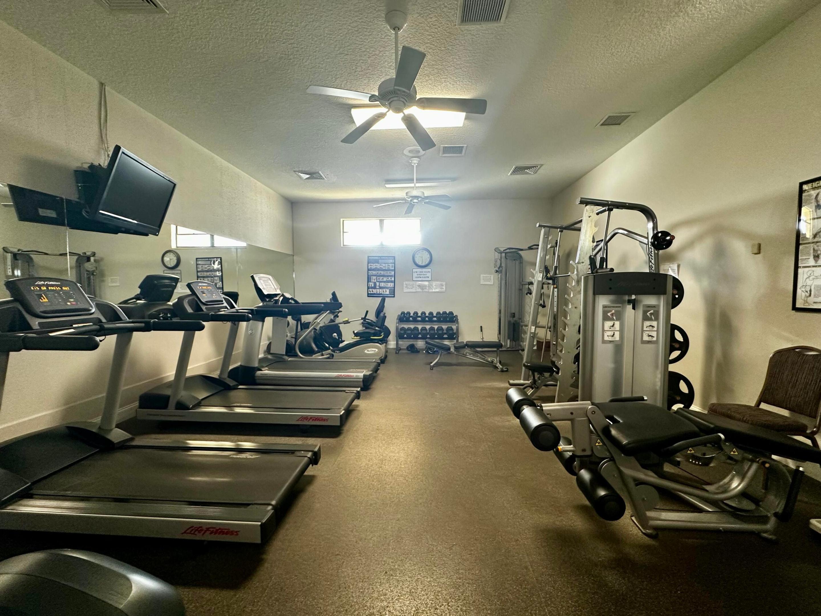 3219 Anthony Circle S