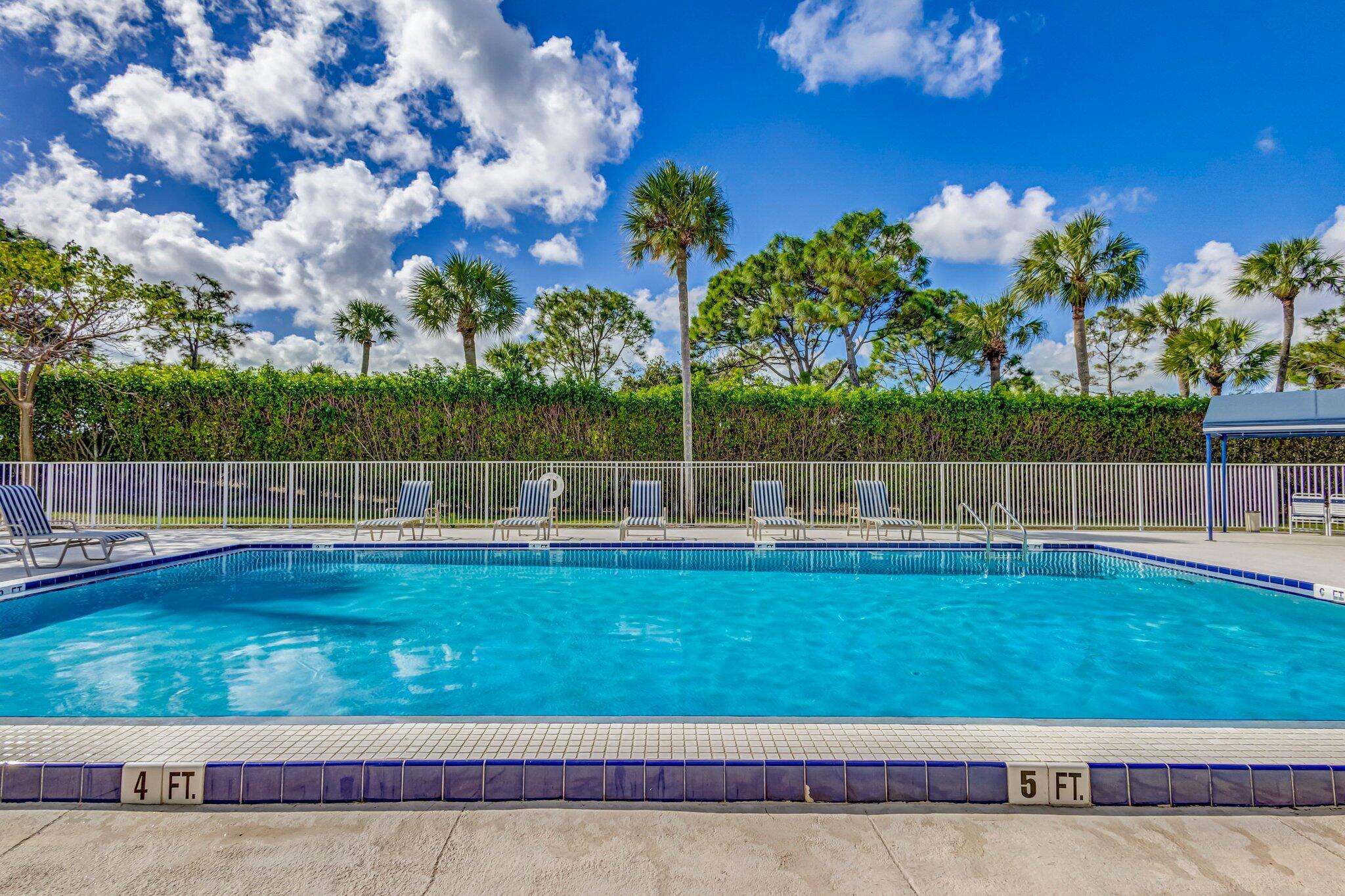 6025 Balboa Circle 303