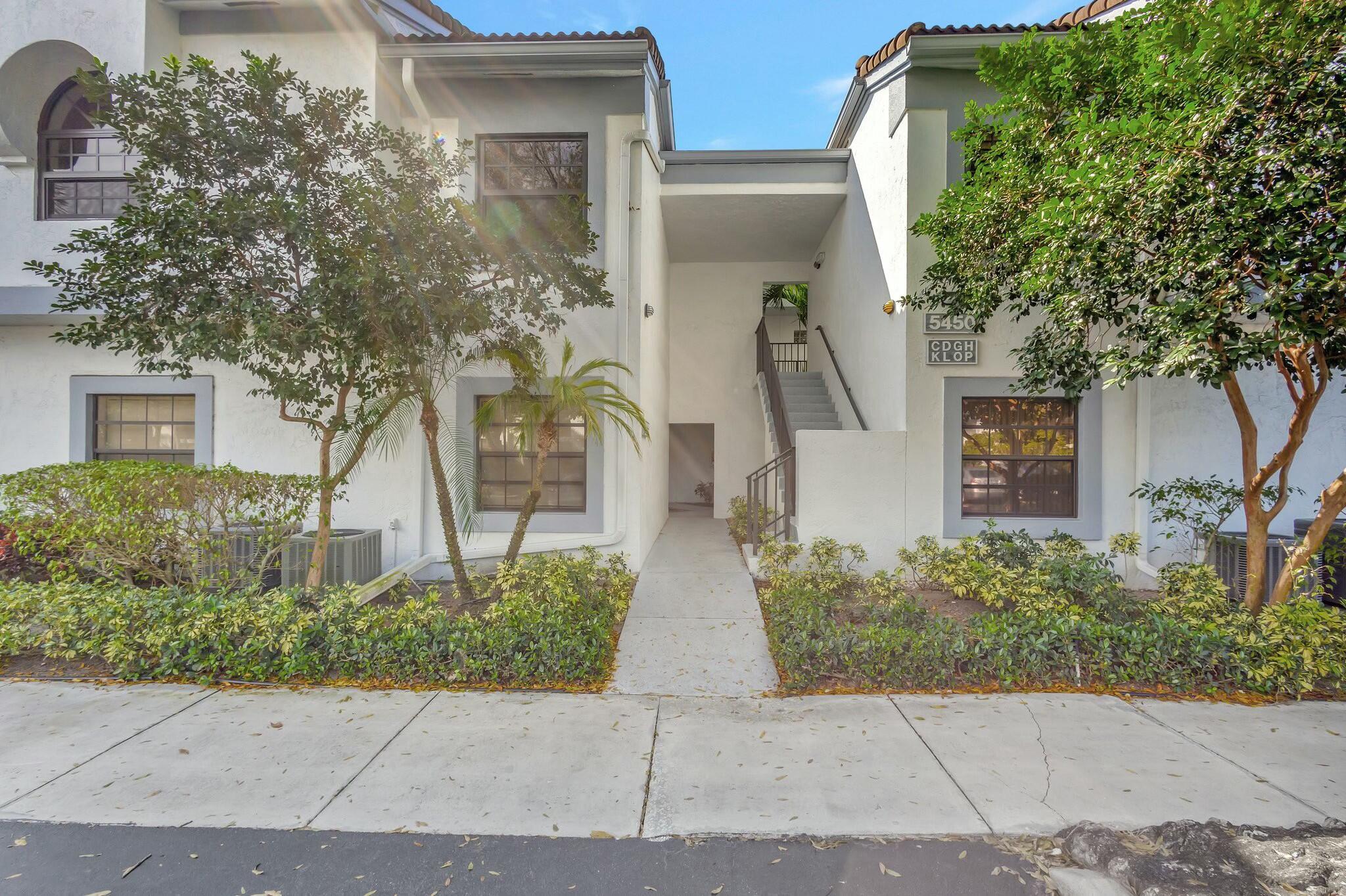 5450 Verona Drive O