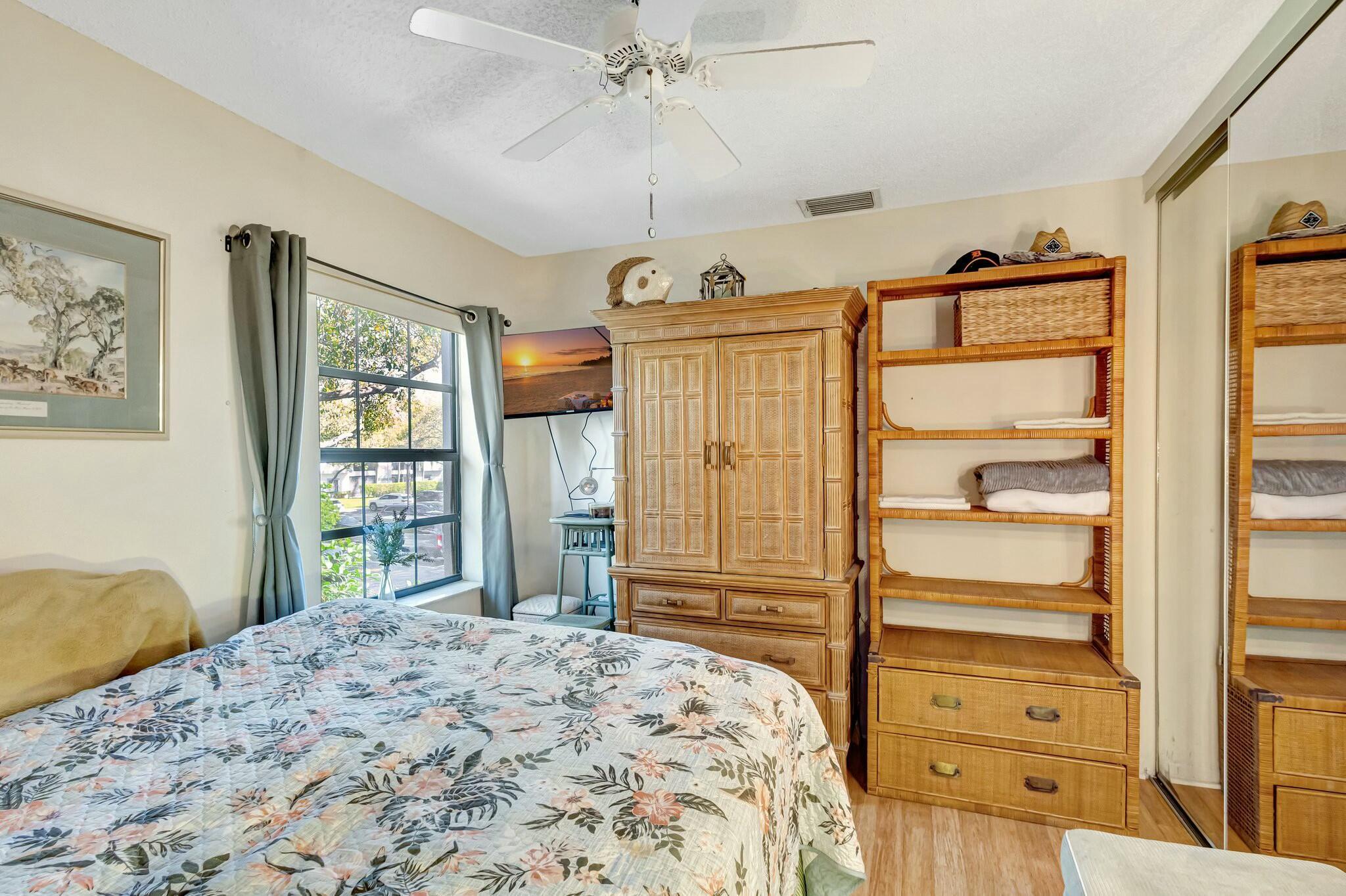 5450 Verona Drive O