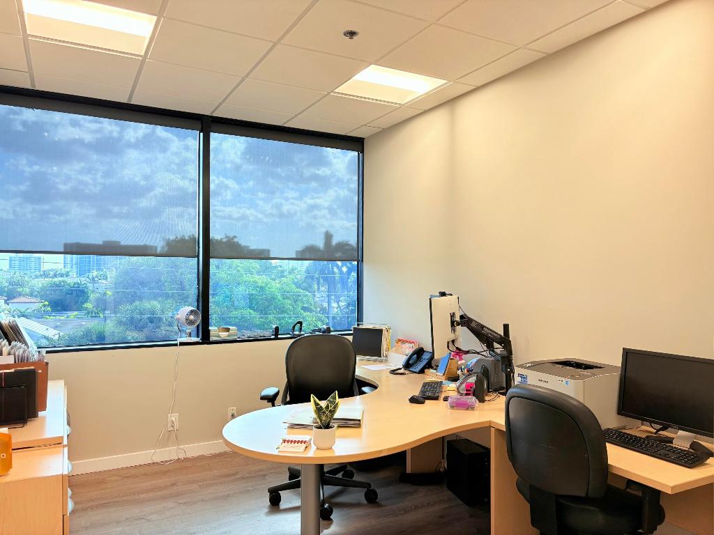 4800 N Federal Highway 307b