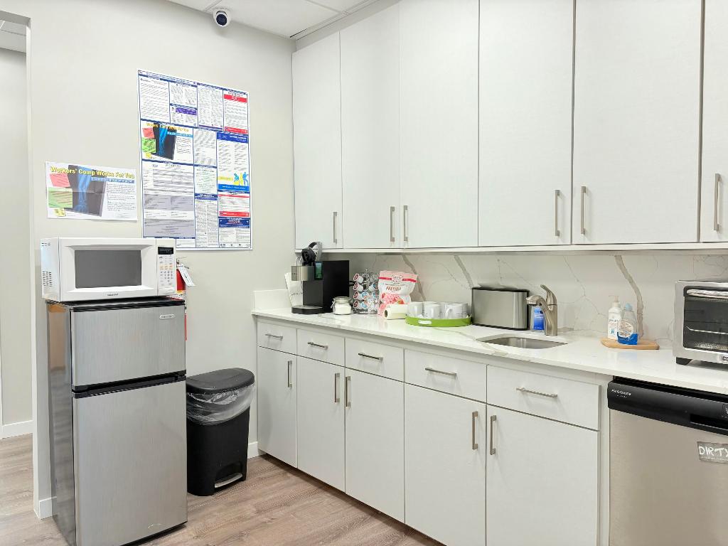 4800 N Federal Highway 307b