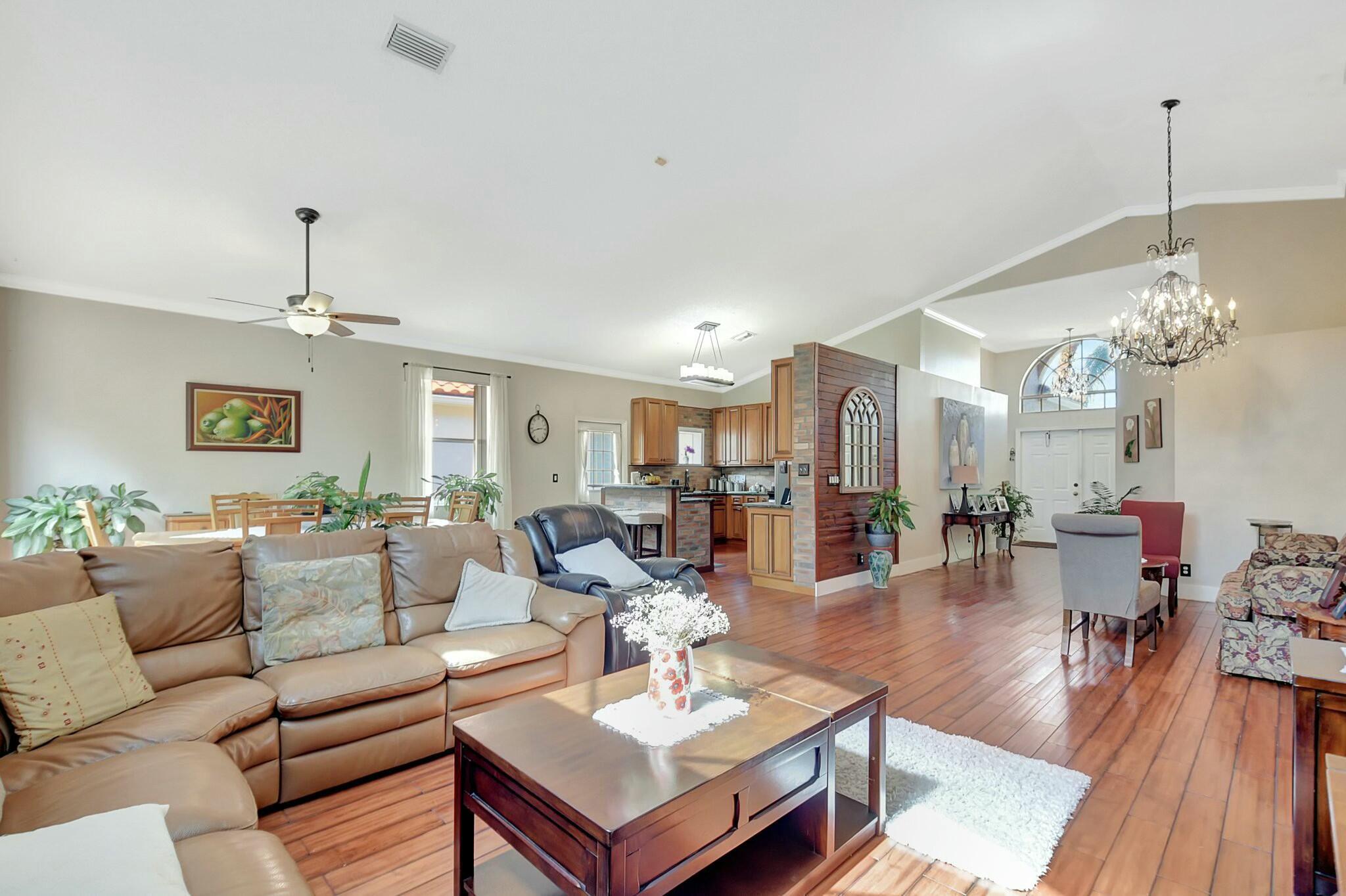 6090 Newport Village Way