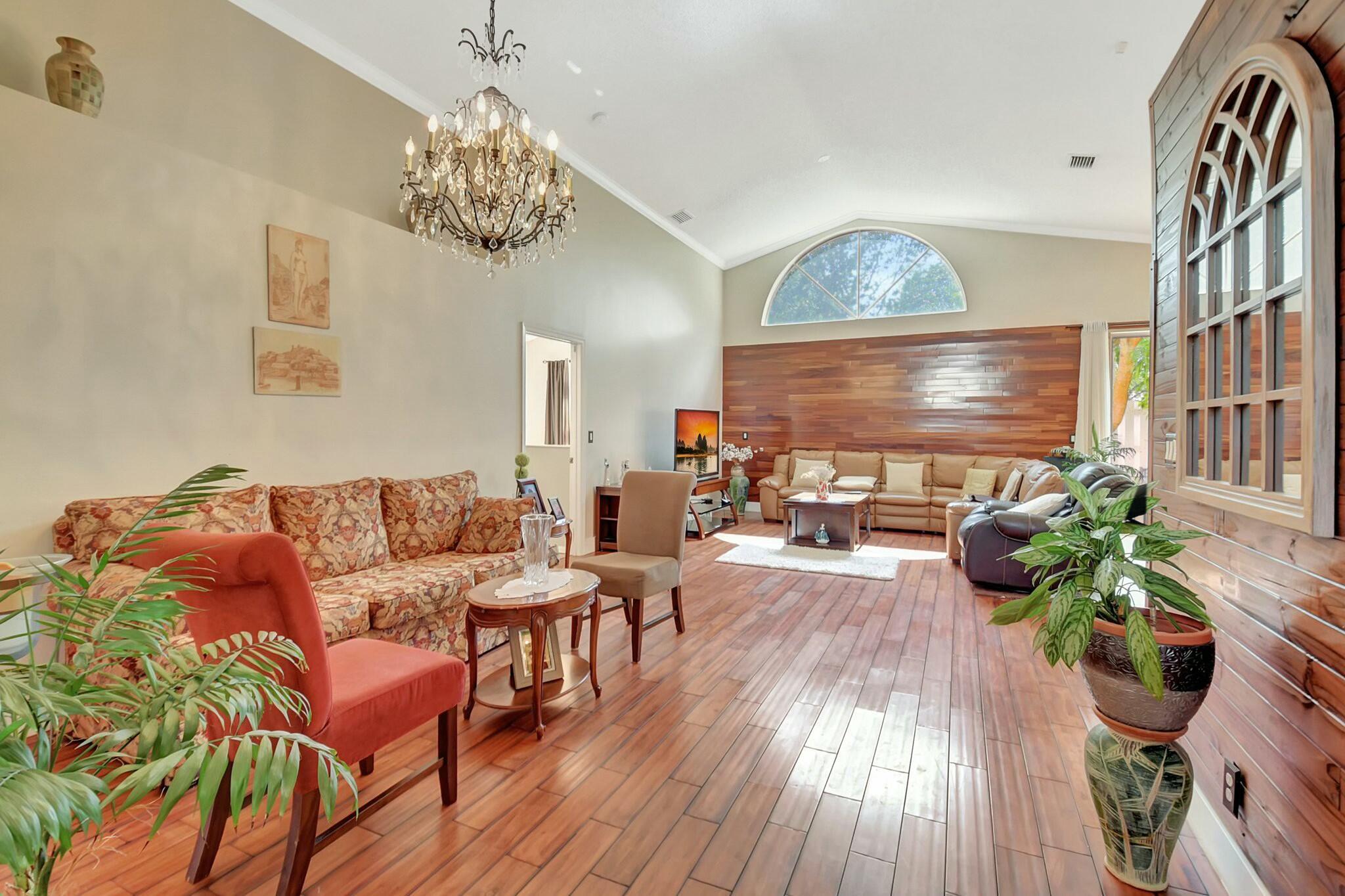 6090 Newport Village Way