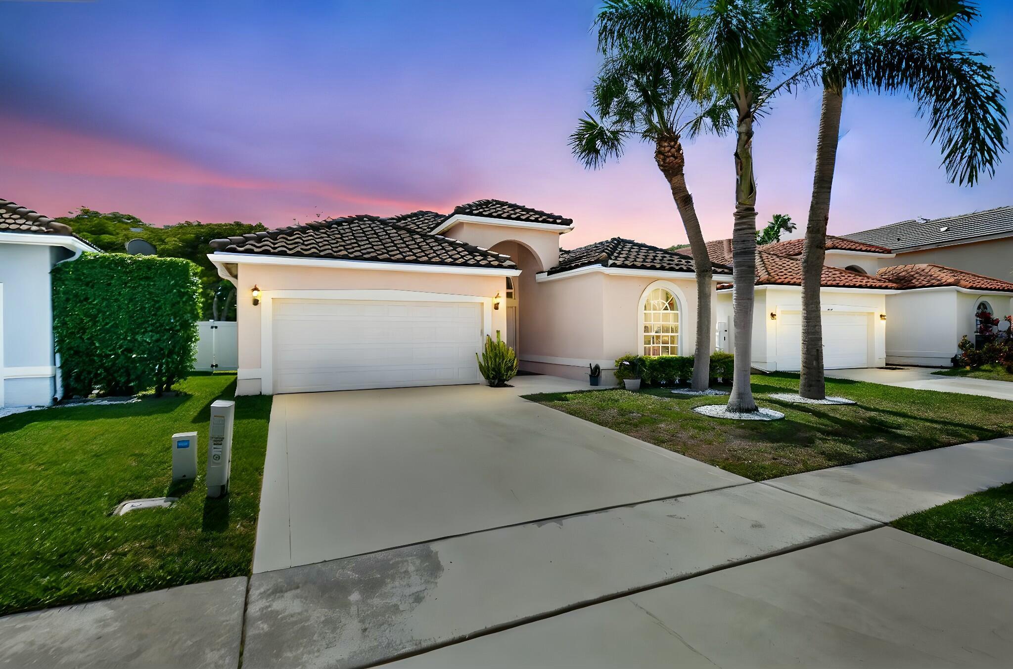 6090 Newport Village Way