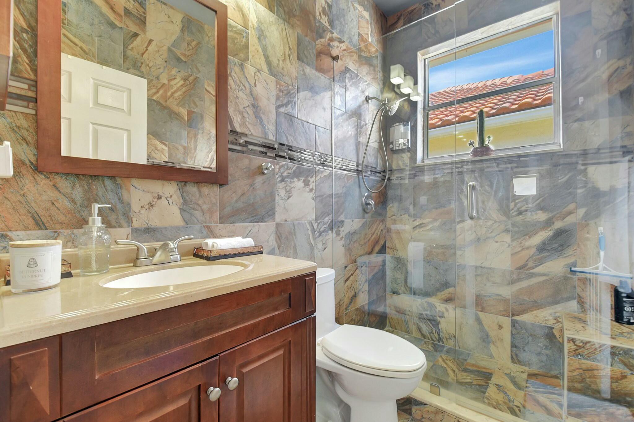 6090 Newport Village Way