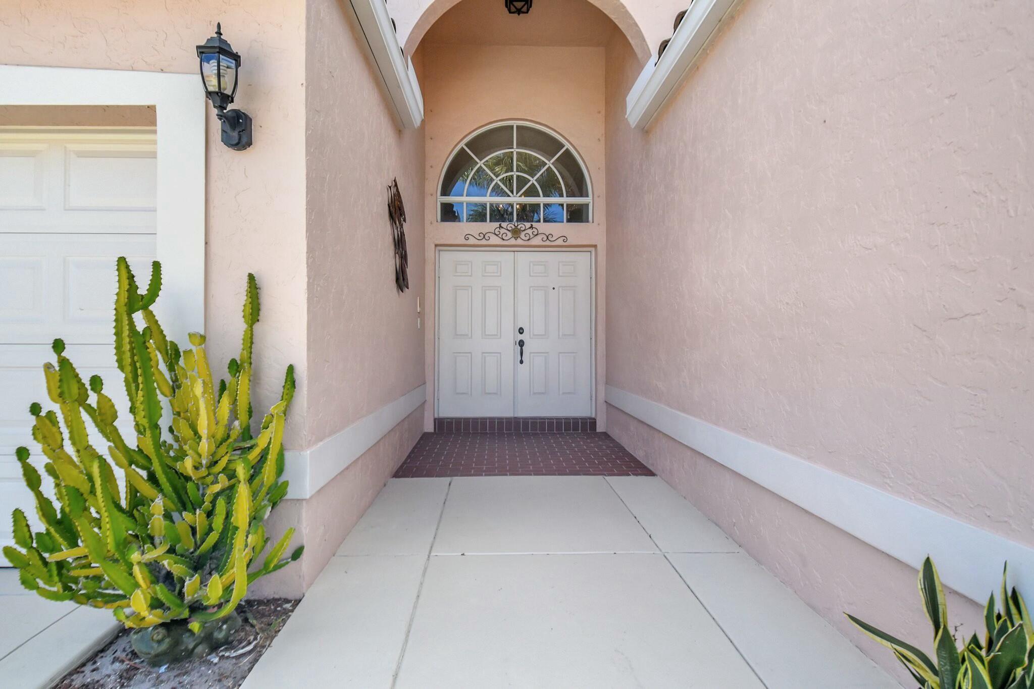 6090 Newport Village Way