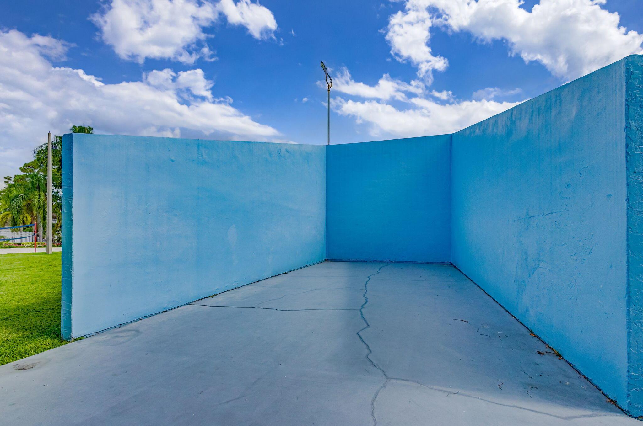 5890 Rambler Rose Way