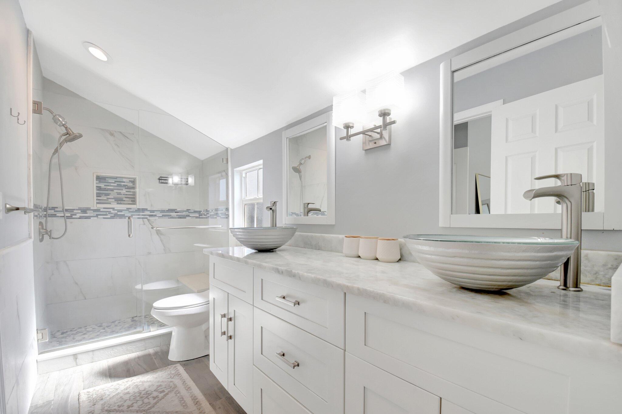 5890 Rambler Rose Way