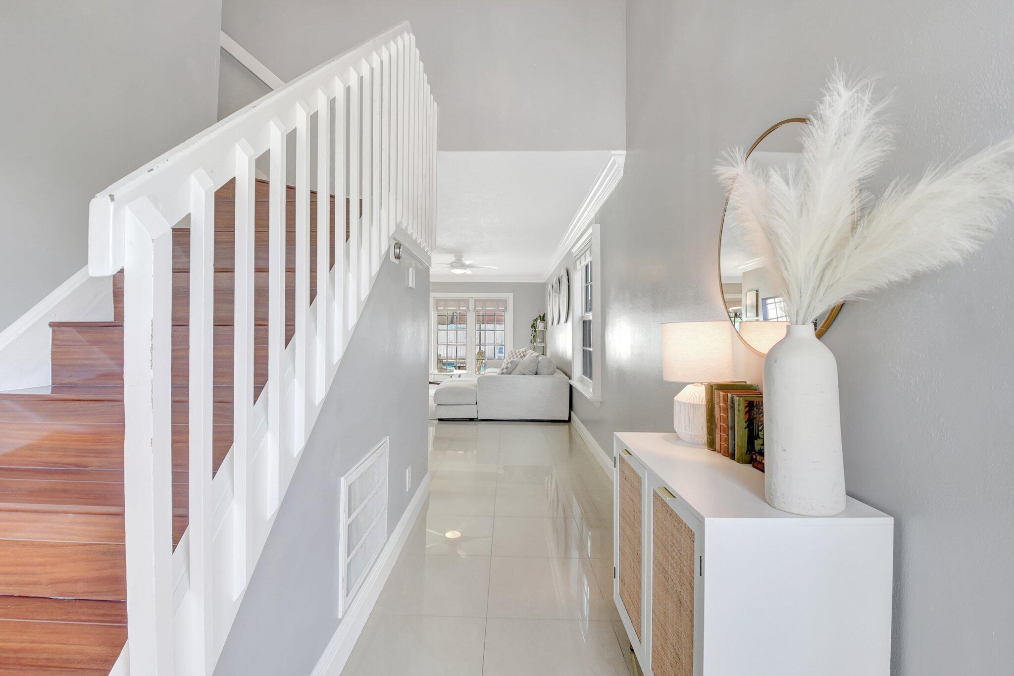 5890 Rambler Rose Way