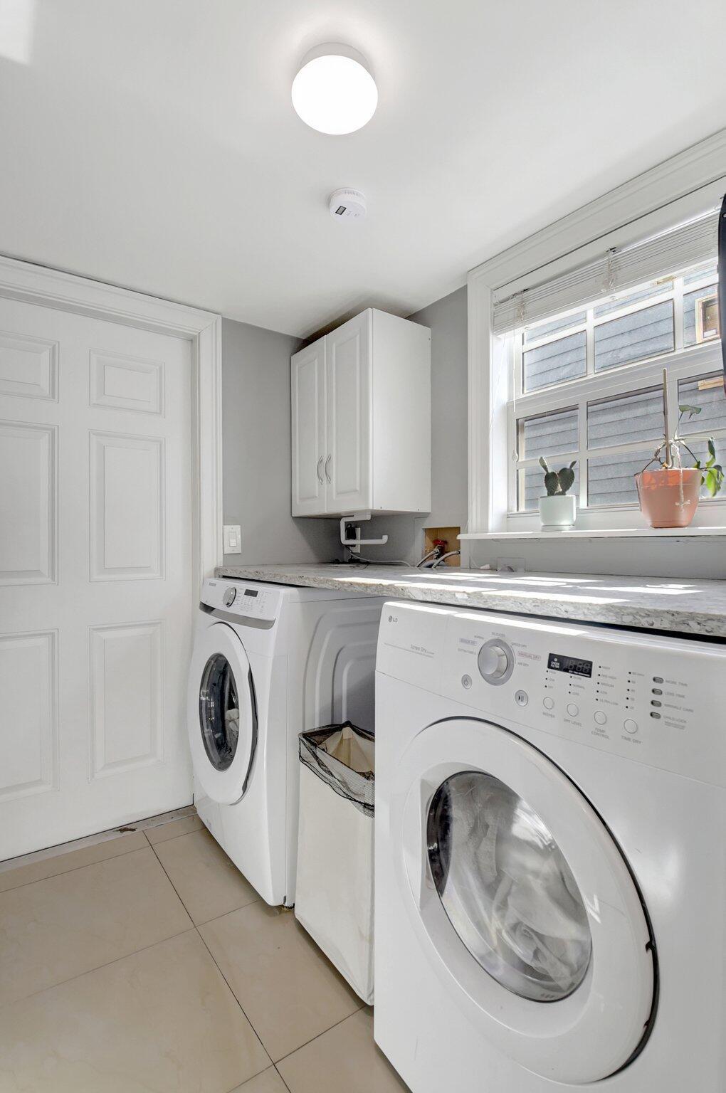 5890 Rambler Rose Way