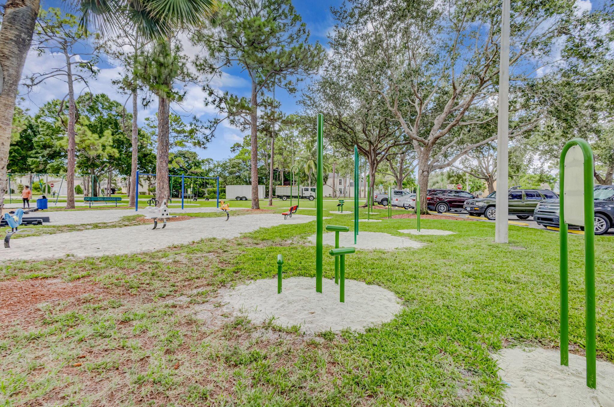 5890 Rambler Rose Way