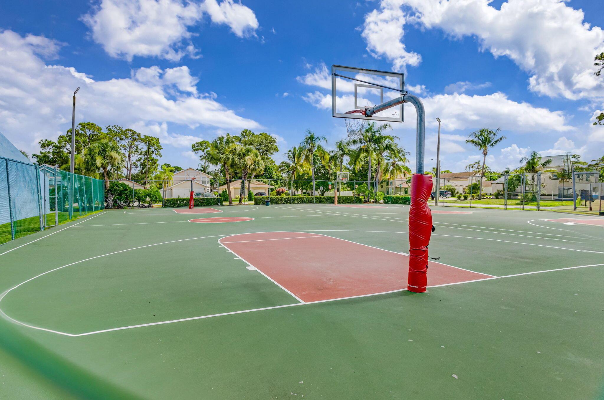 5890 Rambler Rose Way