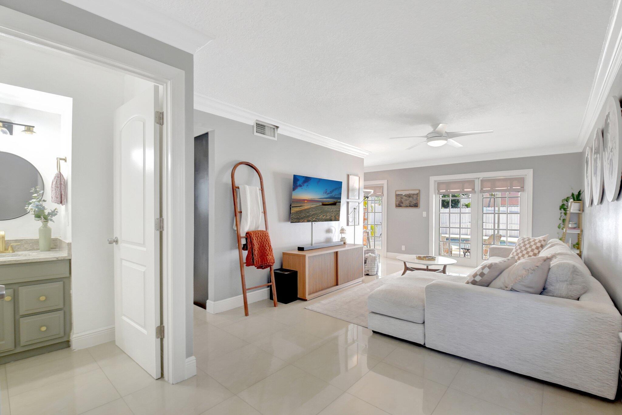 5890 Rambler Rose Way