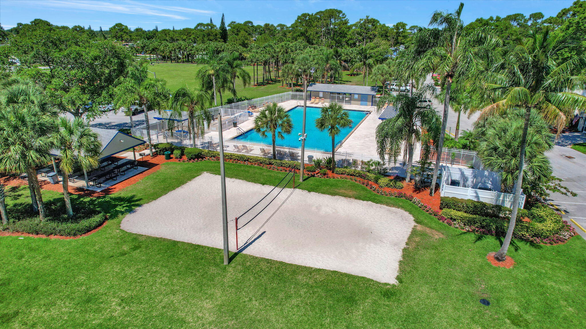 5890 Rambler Rose Way