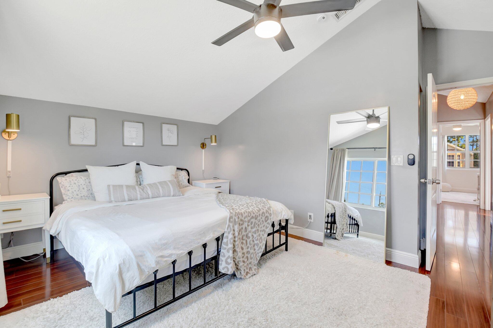 5890 Rambler Rose Way