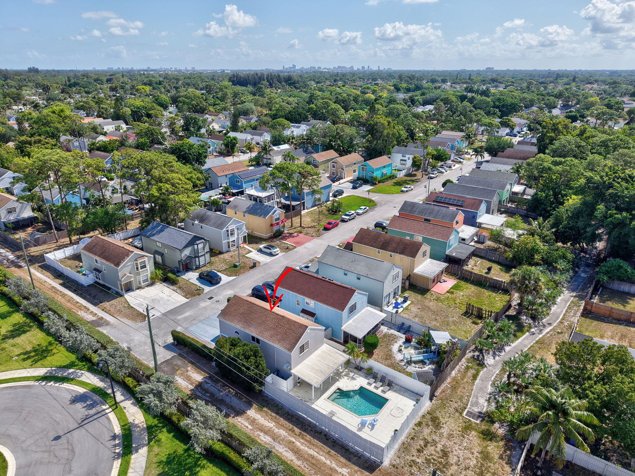 5890 Rambler Rose Way