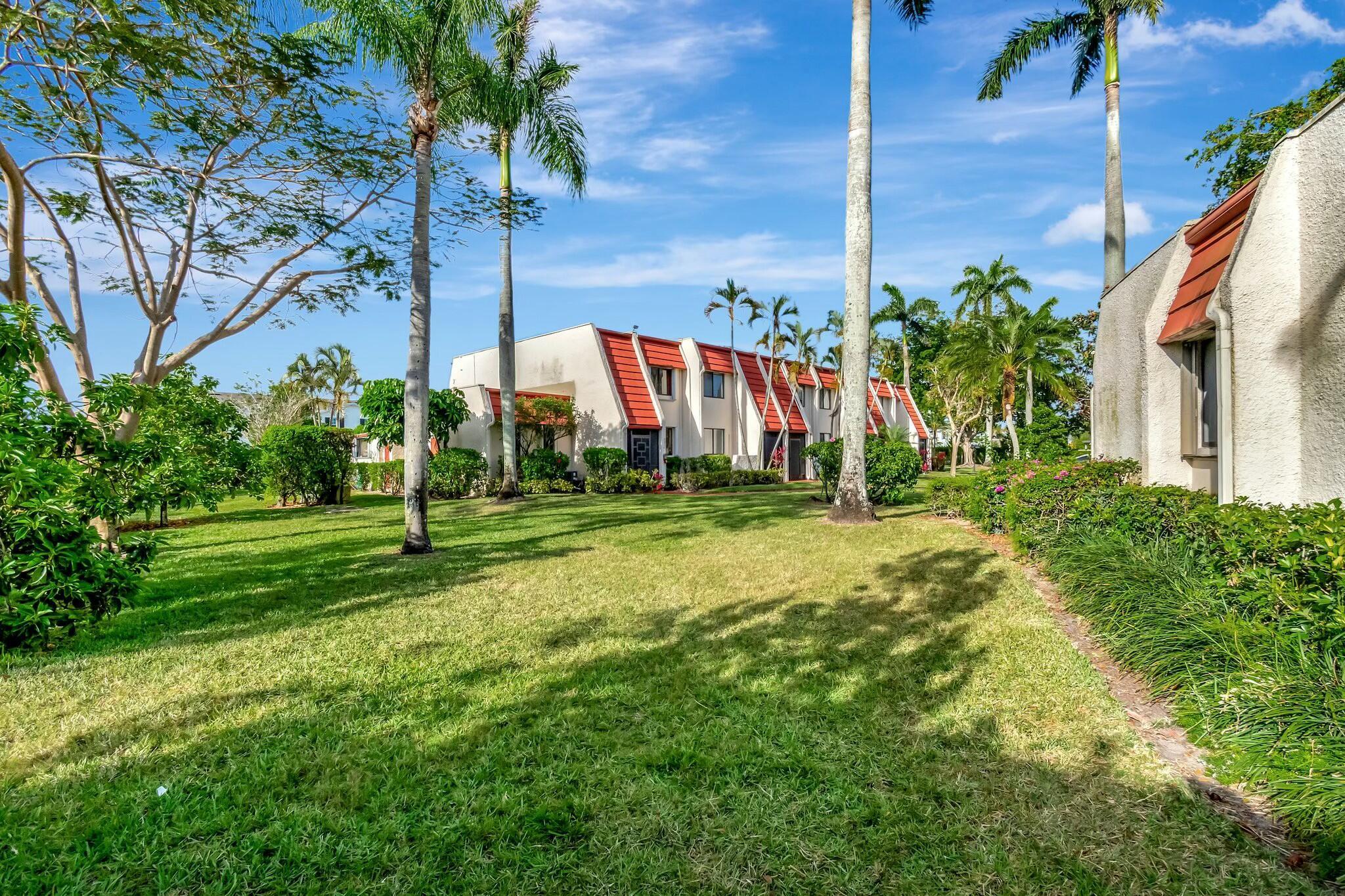 4379 Trevi Court