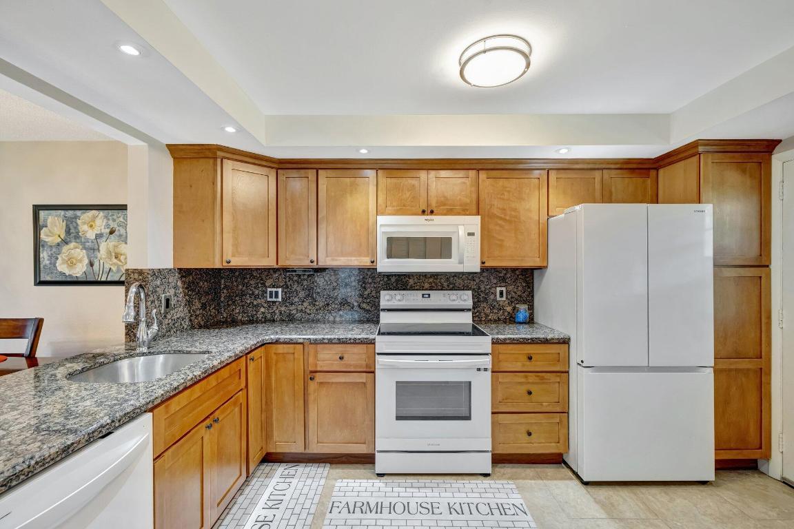 2901 NW 46th Avenue 101