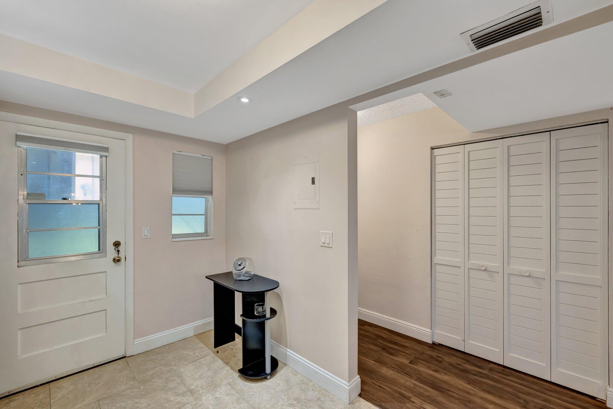 2901 NW 46th Avenue 101