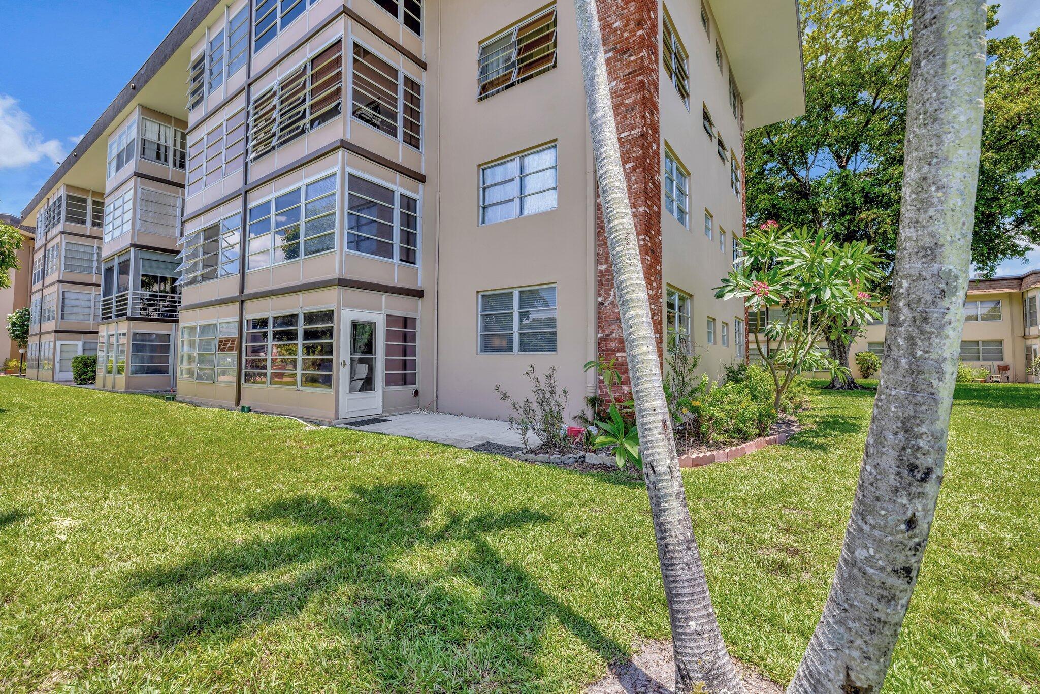 2901 NW 46th Avenue 101