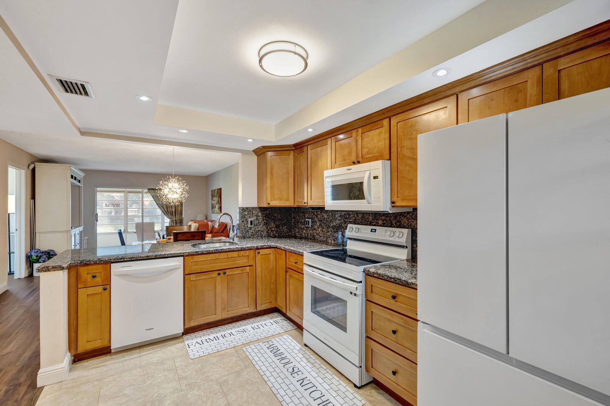 2901 NW 46th Avenue 101