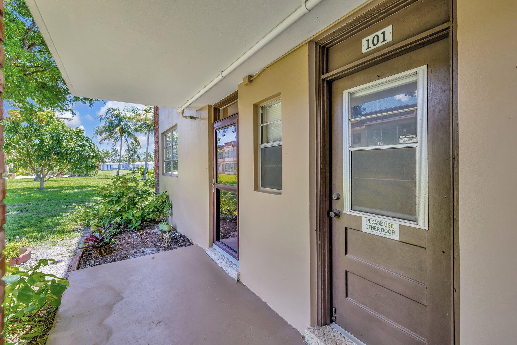 2901 NW 46th Avenue 101