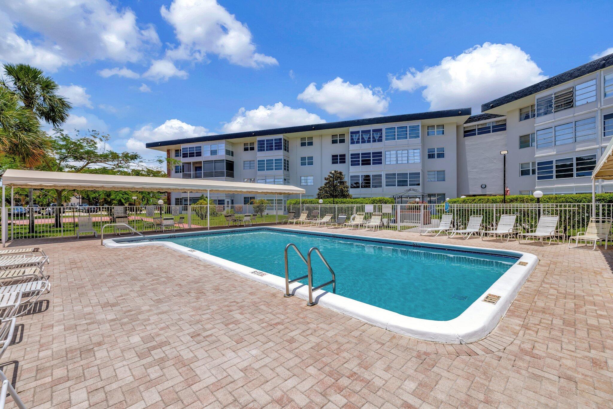 2901 NW 46th Avenue 101