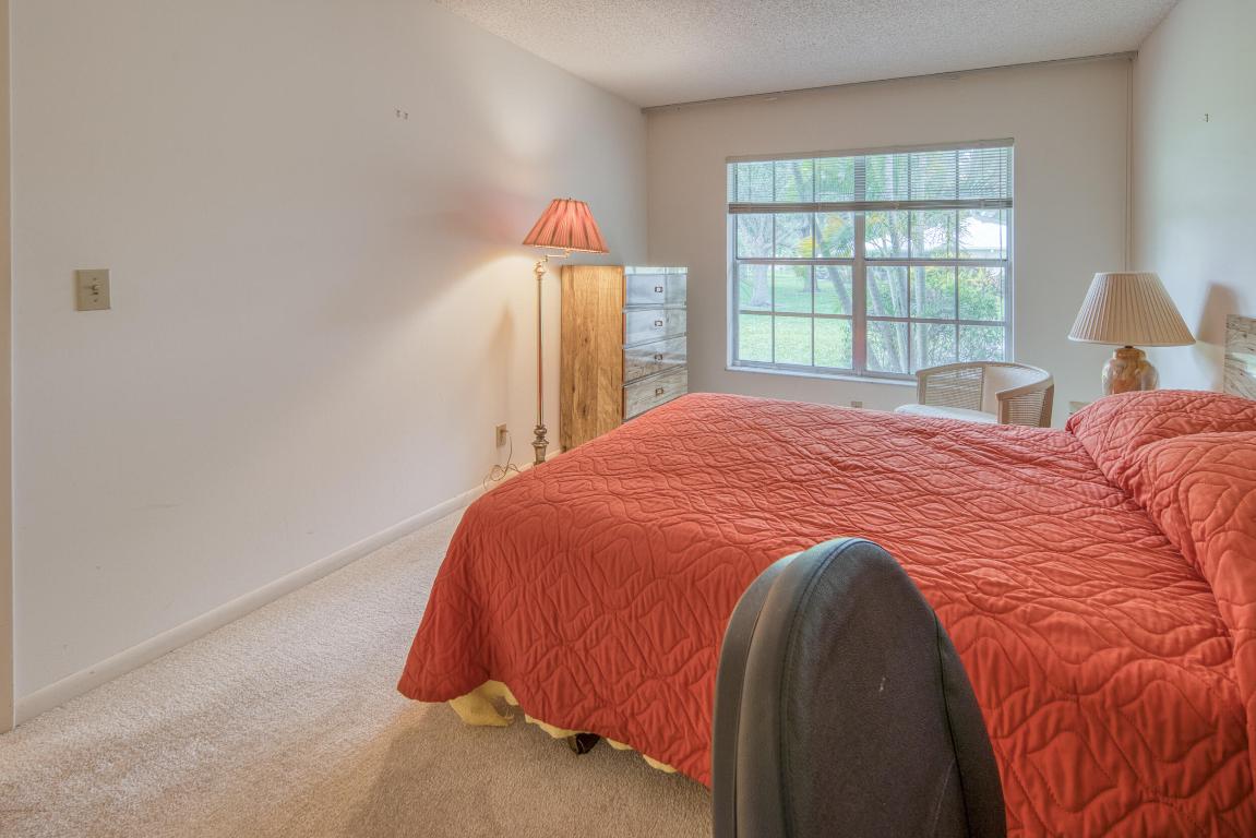 445 Franconia Circle, Lake Worth