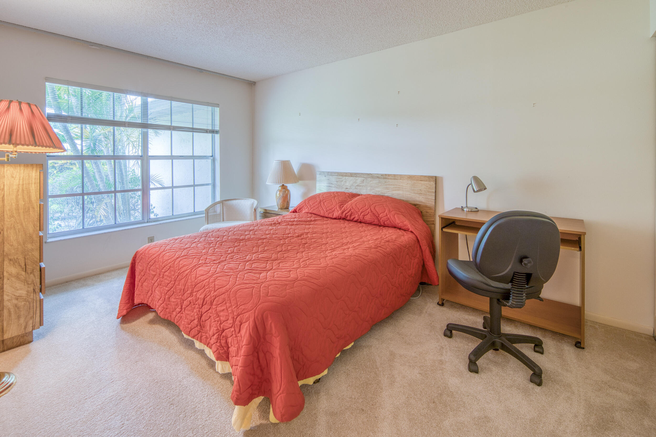 445 Franconia Circle, Lake Worth