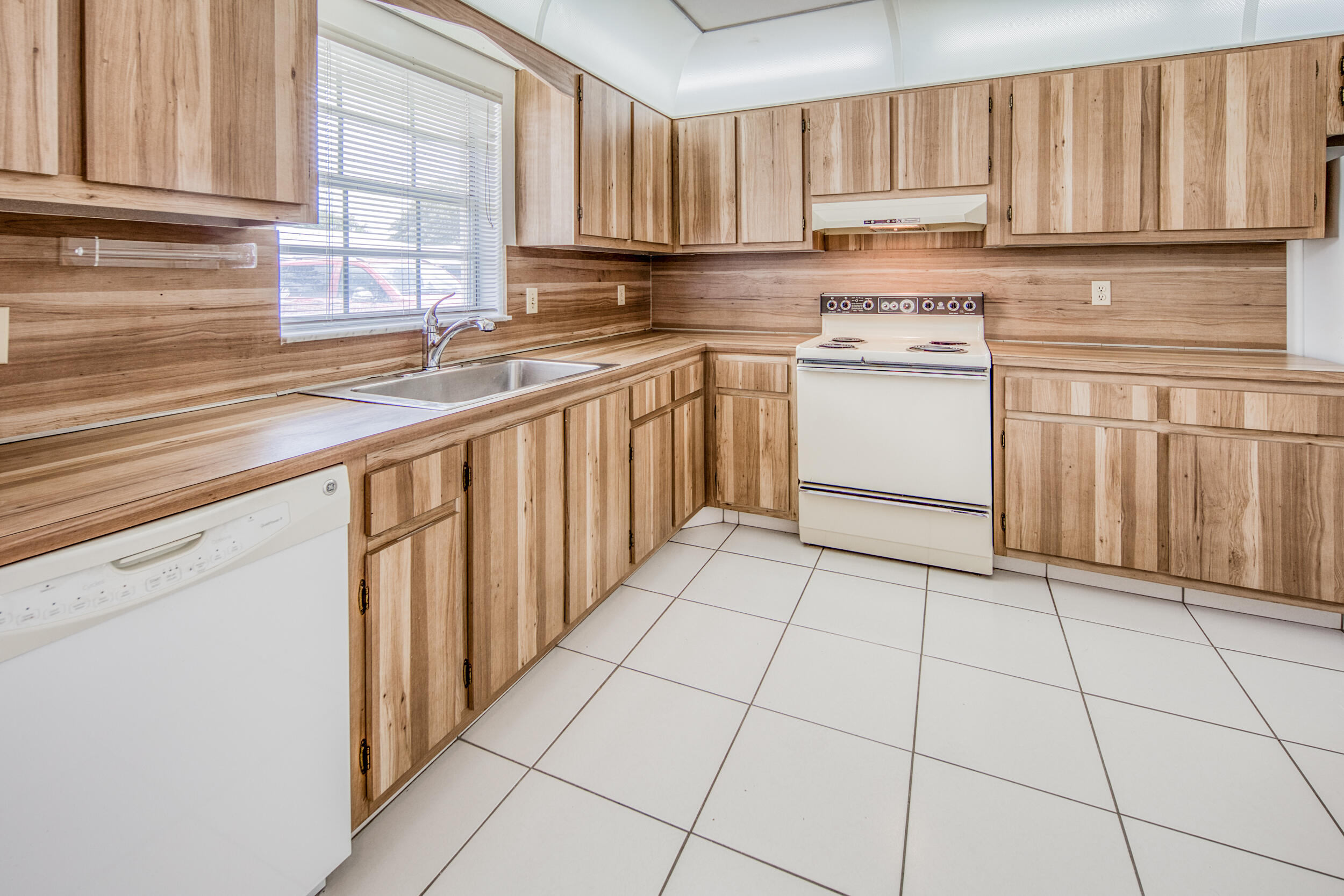 445 Franconia Circle, Lake Worth